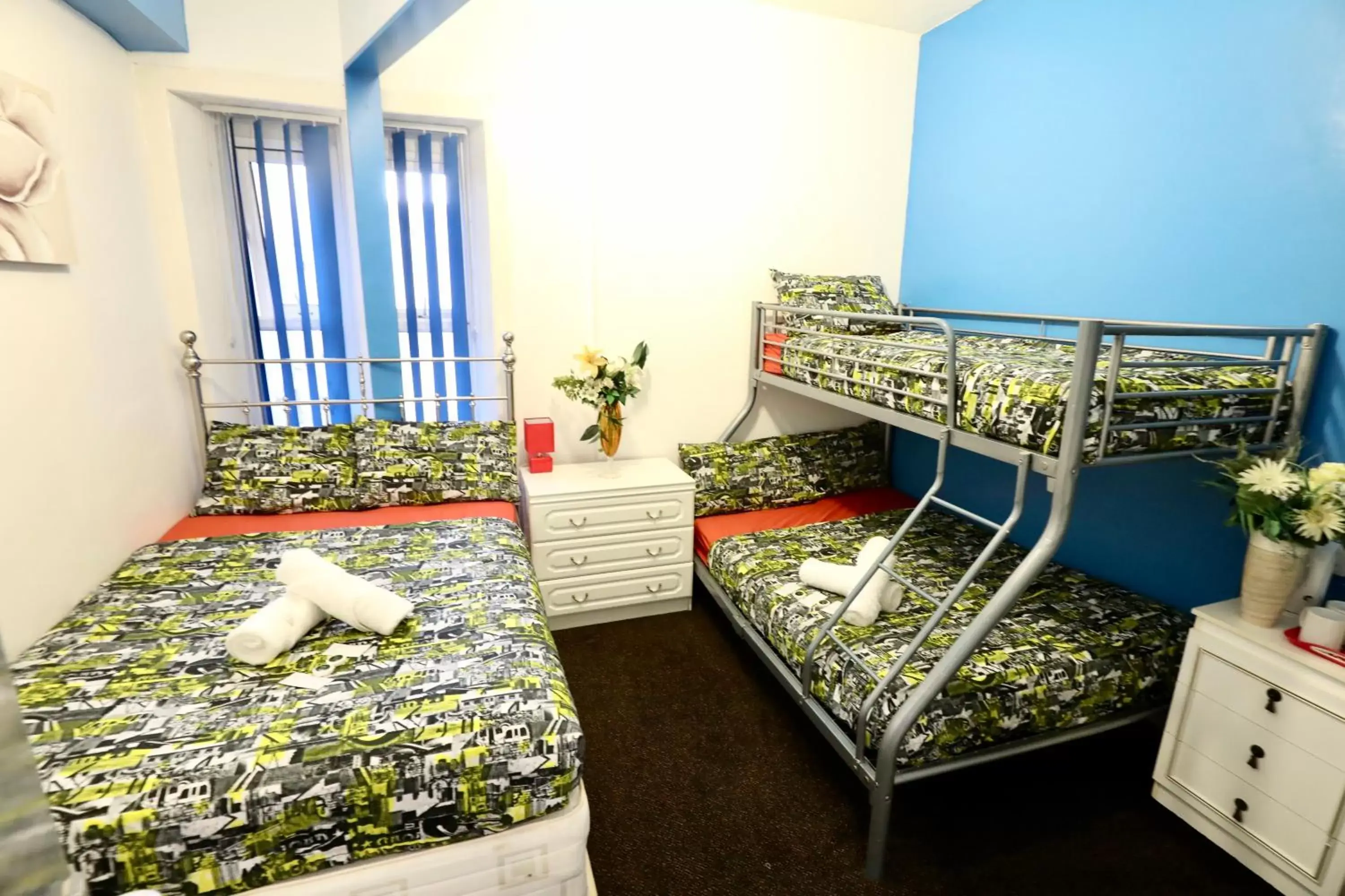 Photo of the whole room, Bunk Bed in Blackpool Central Hotel
