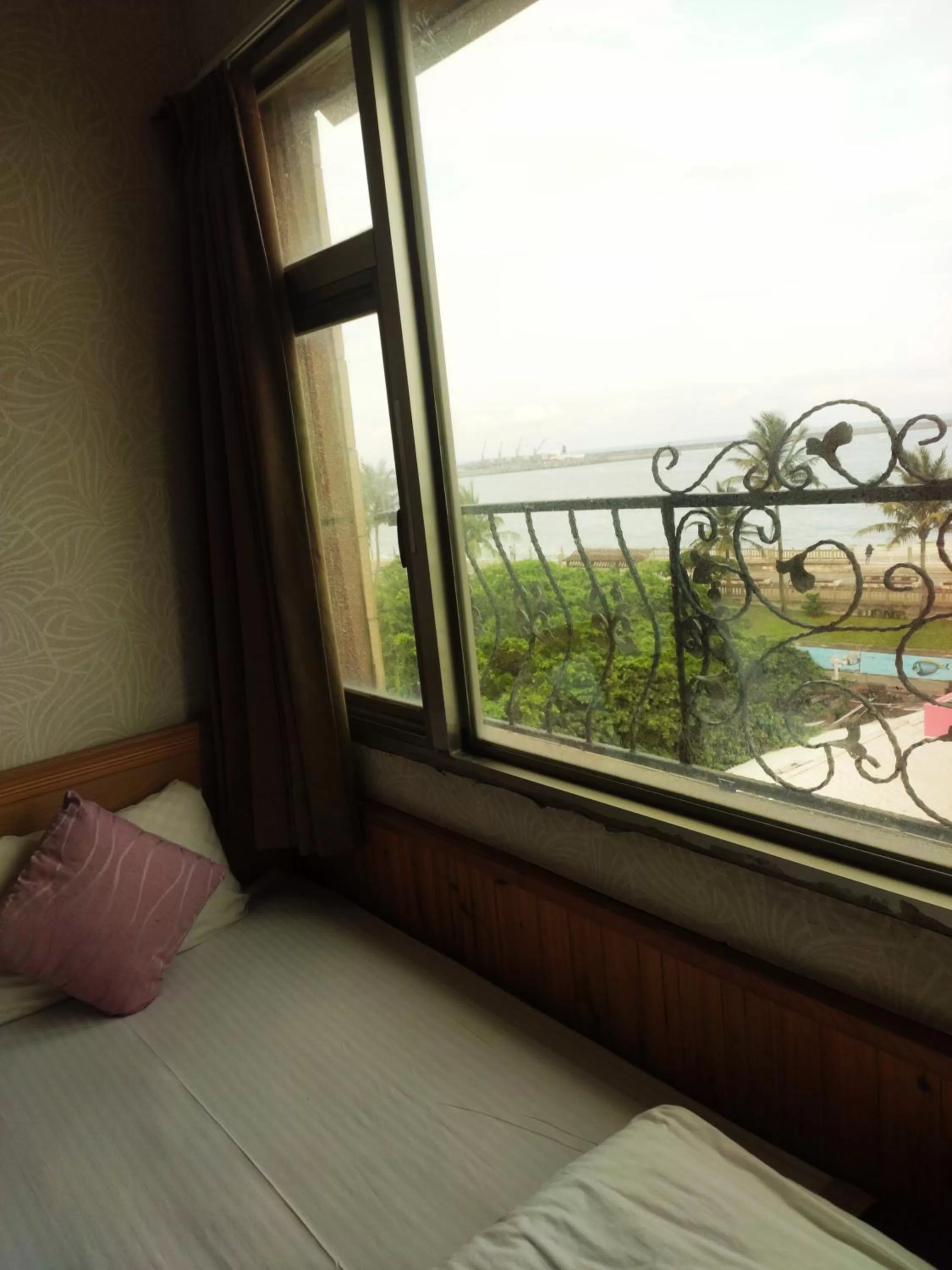 Quadruple Room with Sea View in Constellation Coast B&B