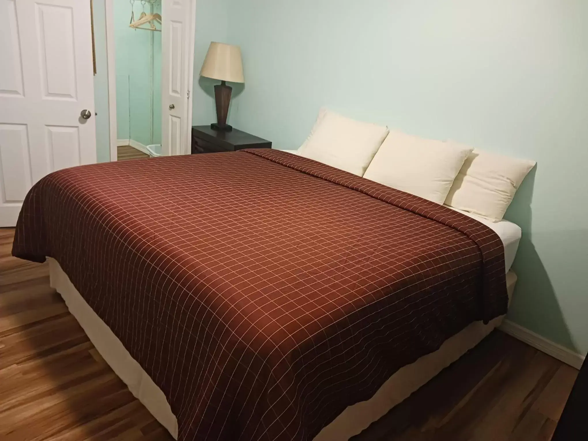 Bed in Royal North Beach Bed in Royal North Beach