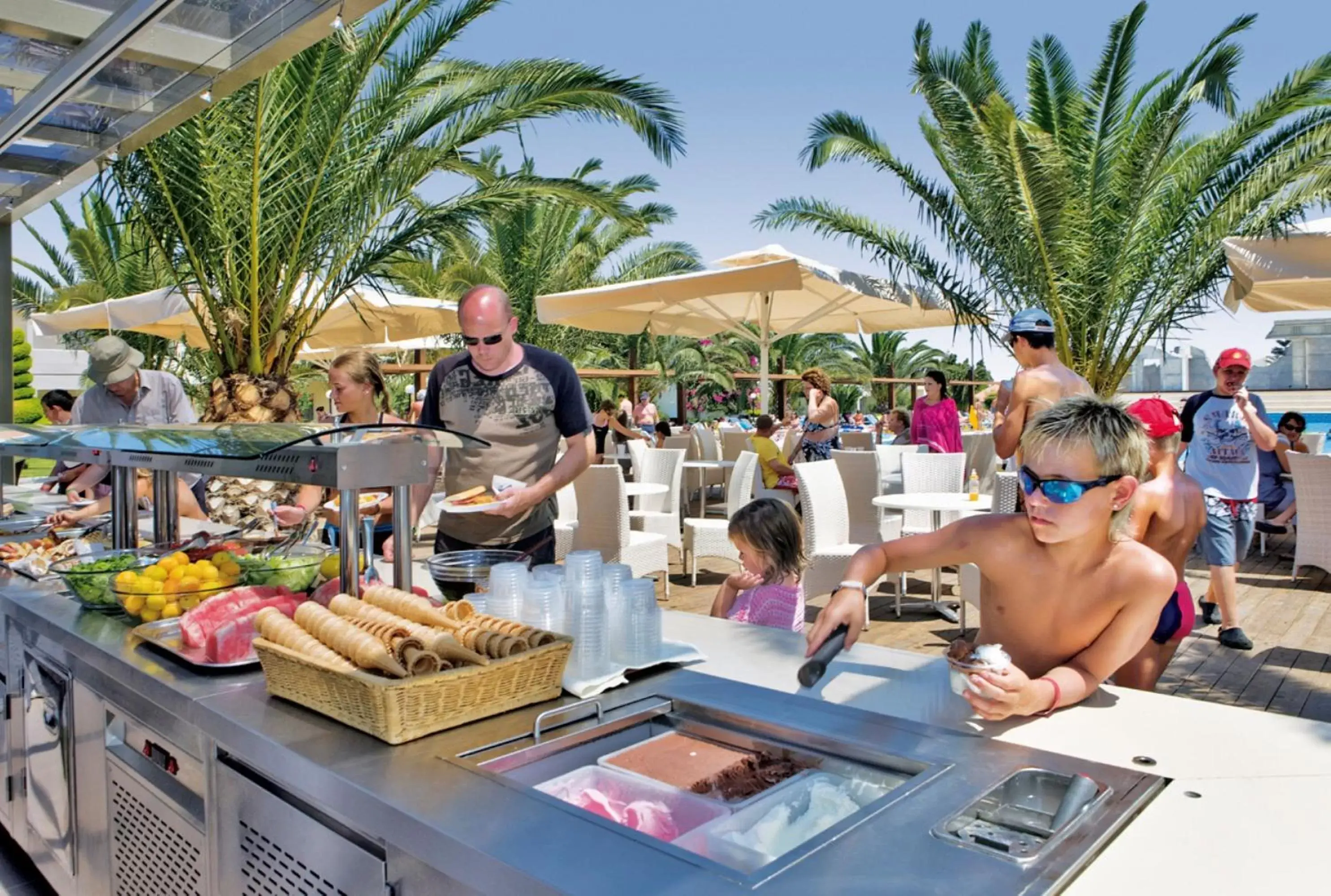 Restaurant/places to eat in Kipriotis Village Resort