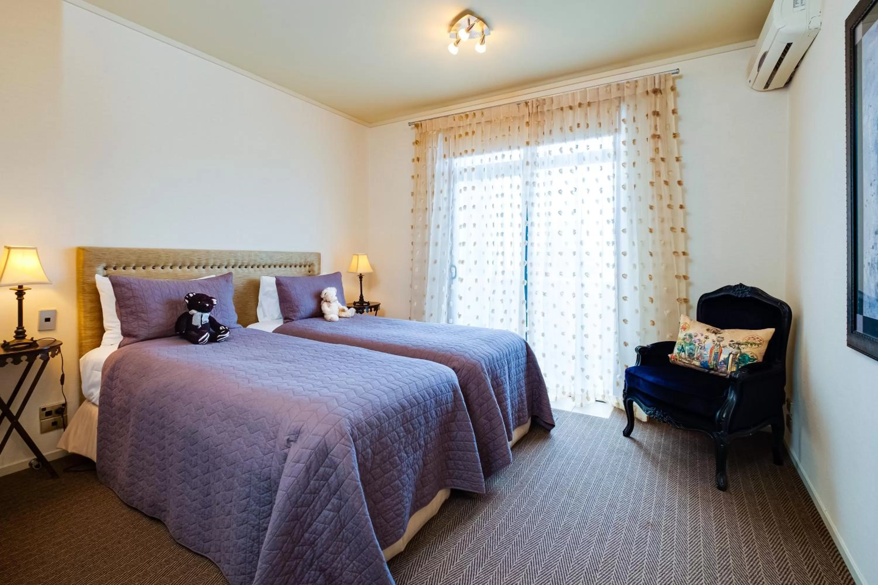 Bed in On The Point - Lake Rotorua