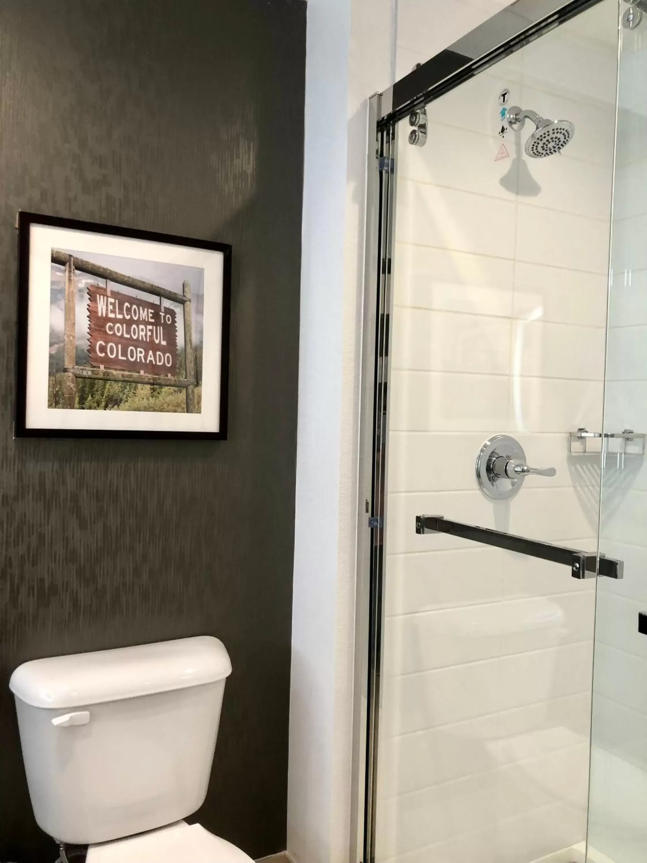 Bathroom in La Quinta Inn & Suites by Wyndham Denver Parker