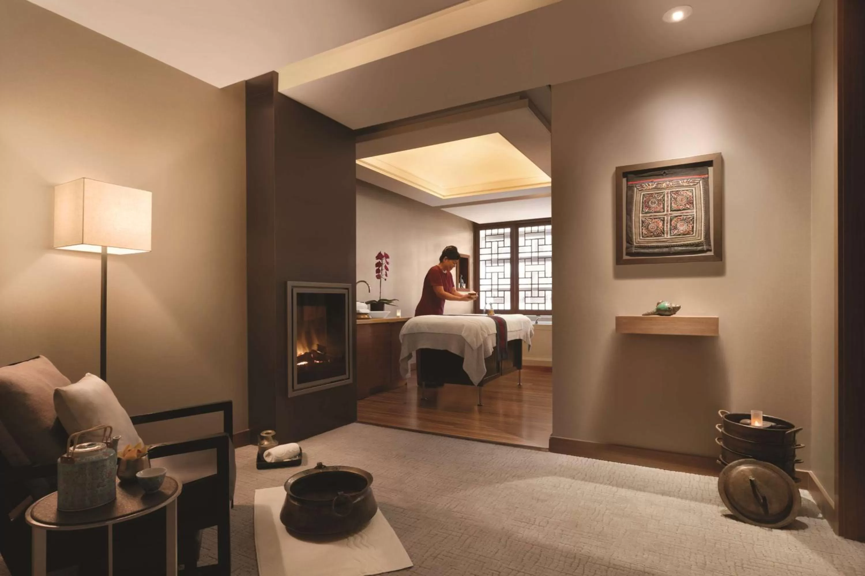 Spa and wellness centre/facilities, Bed in Shangri-La Vancouver