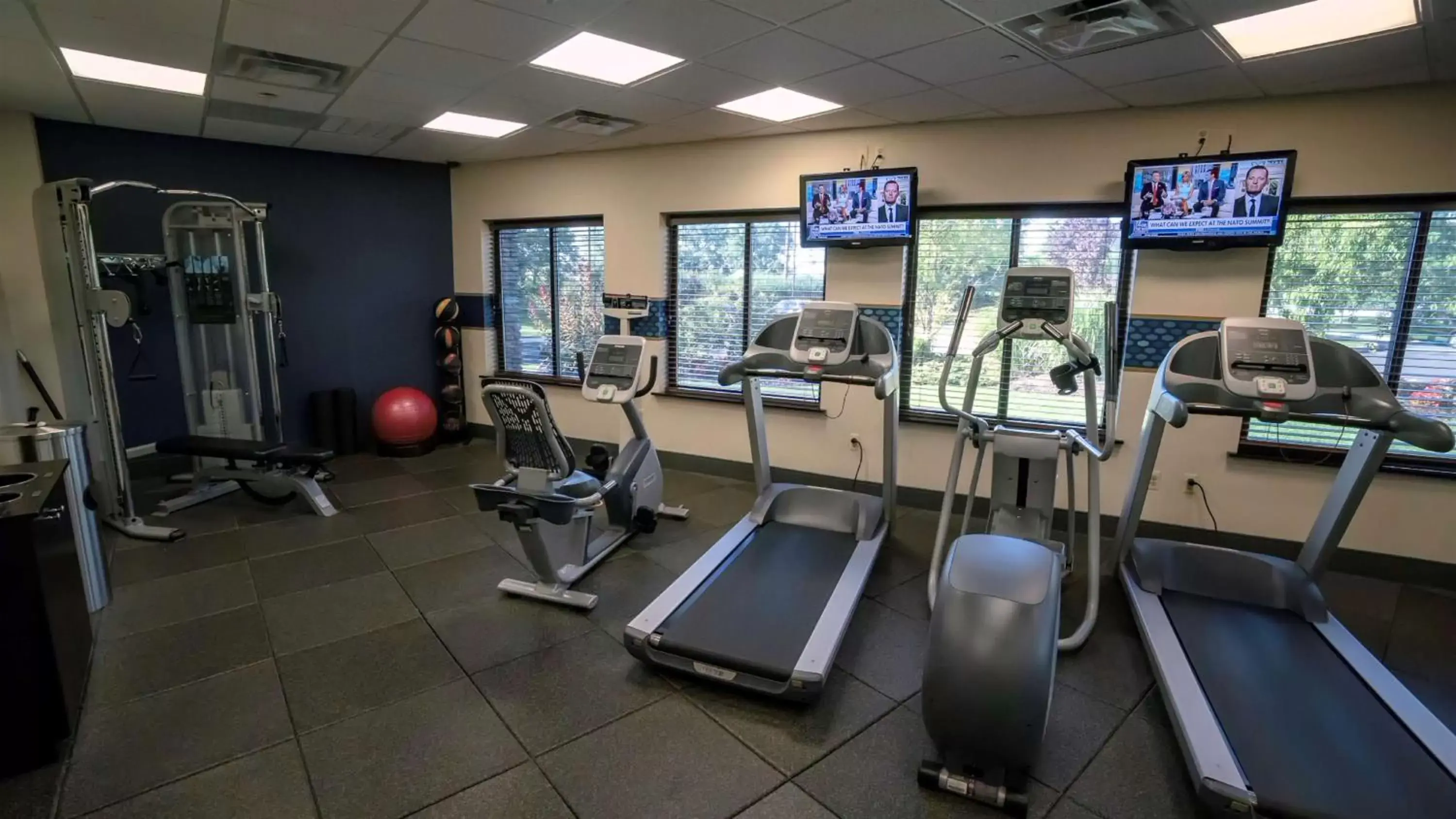 Fitness centre/facilities, Fitness Center/Facilities in Hampton Inn Carlstadt At The Meadowlands
