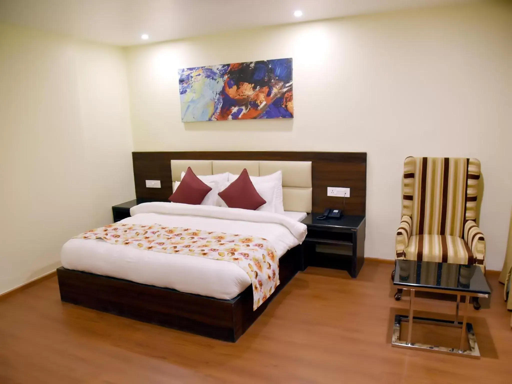 Bed in Clarks Inn Suites Katra