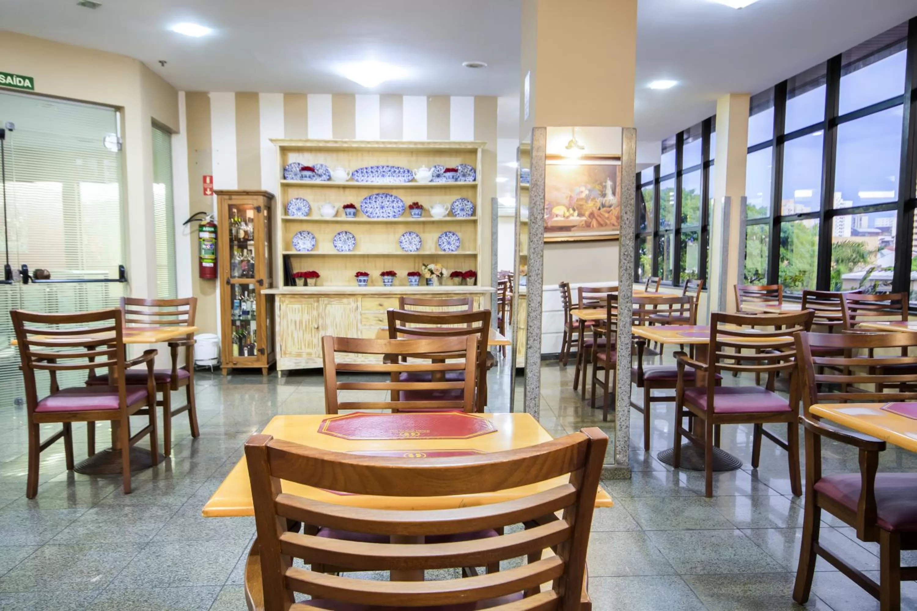 Restaurant/places to eat in Hotel Dan Inn Sorocaba by Nacional Inn
