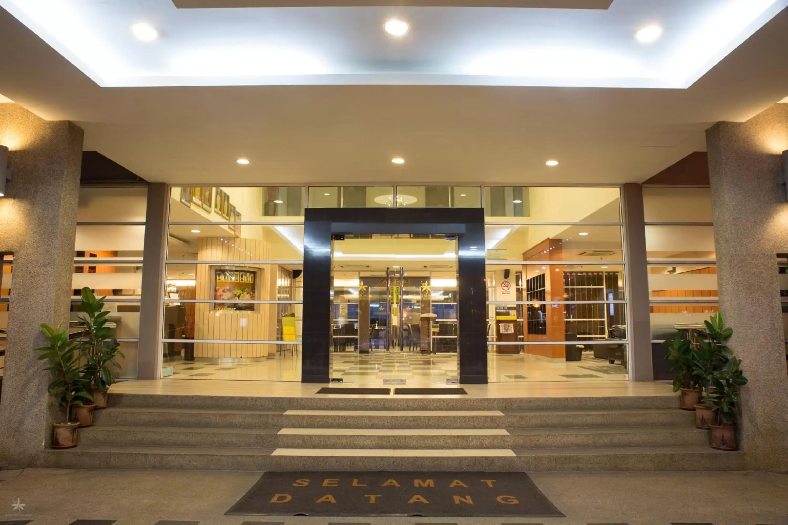 Facade/entrance in Hotel Seri Malaysia Kuala Terengganu