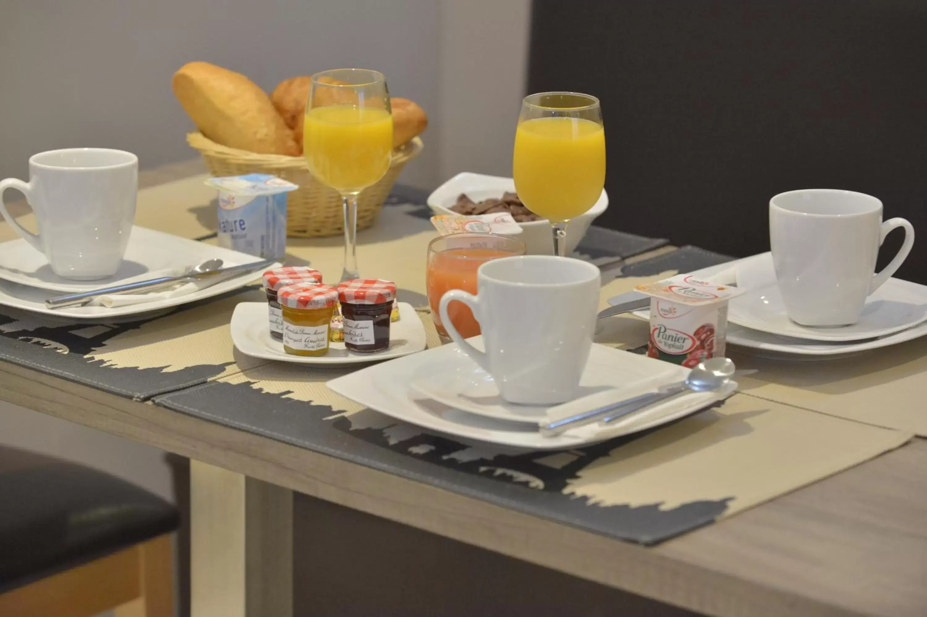 Food and drinks, Breakfast in Hotel du Chemin Vert