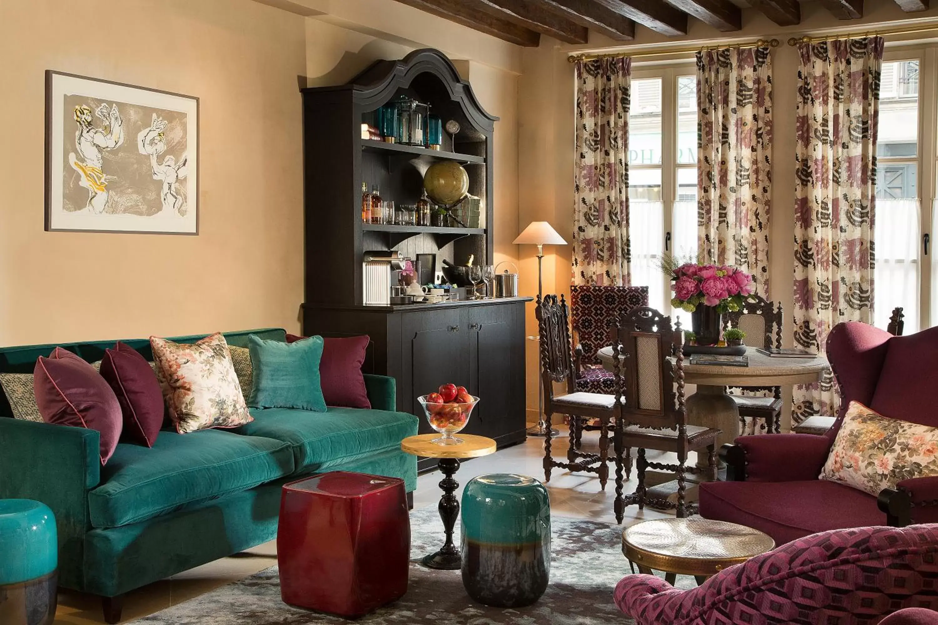 Living room, Lounge/Bar in Les Tournelles