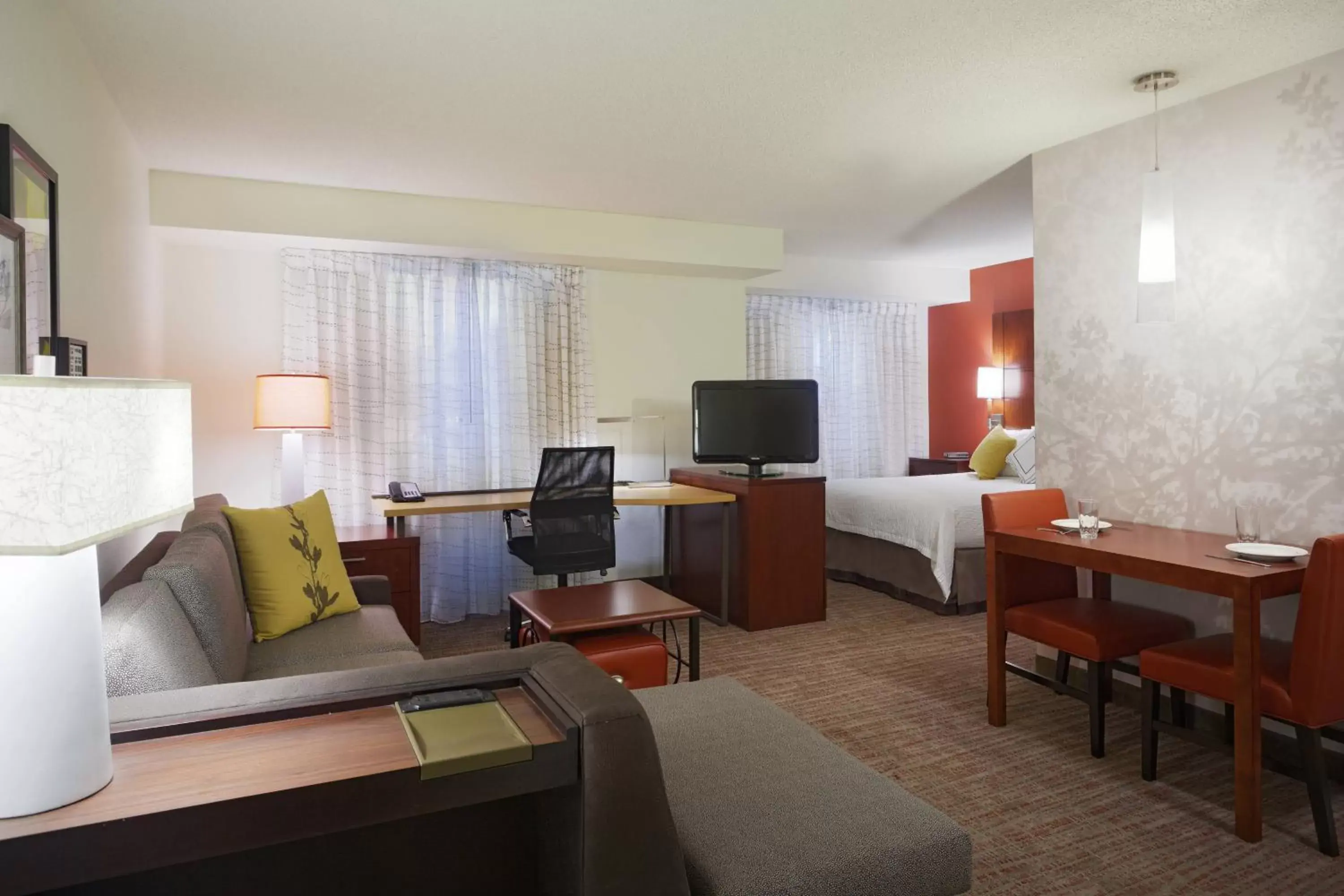Photo of the whole room, Seating Area in Residence Inn by Marriott San Antonio Downtown Market Square