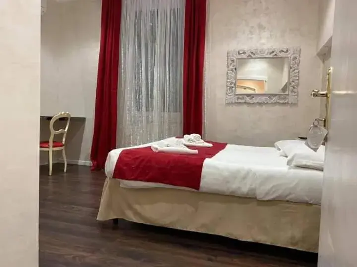 Bed in Antico Hotel Moderno