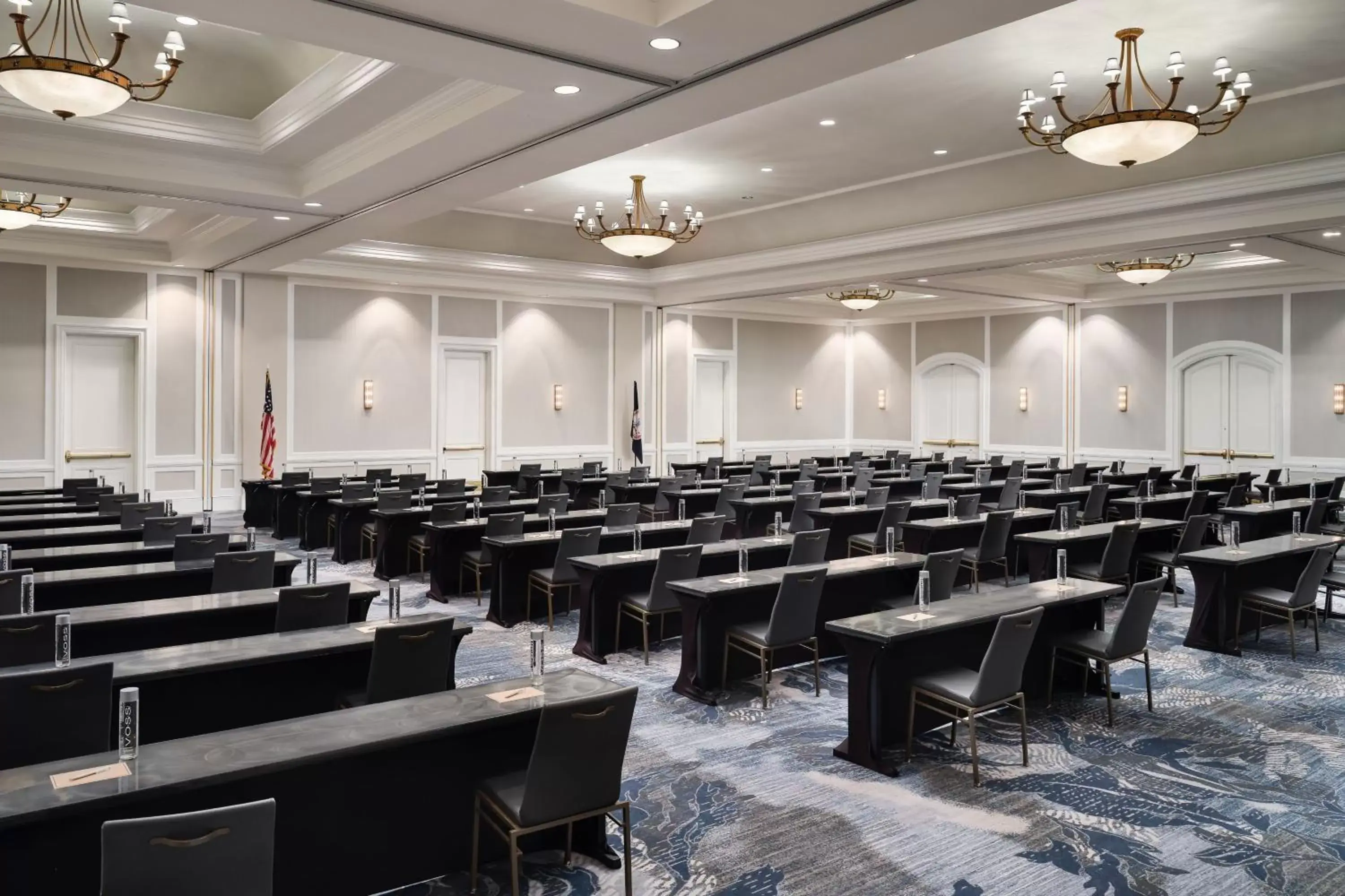 Meeting/conference room in Renaissance Portsmouth-Norfolk Waterfront Hotel