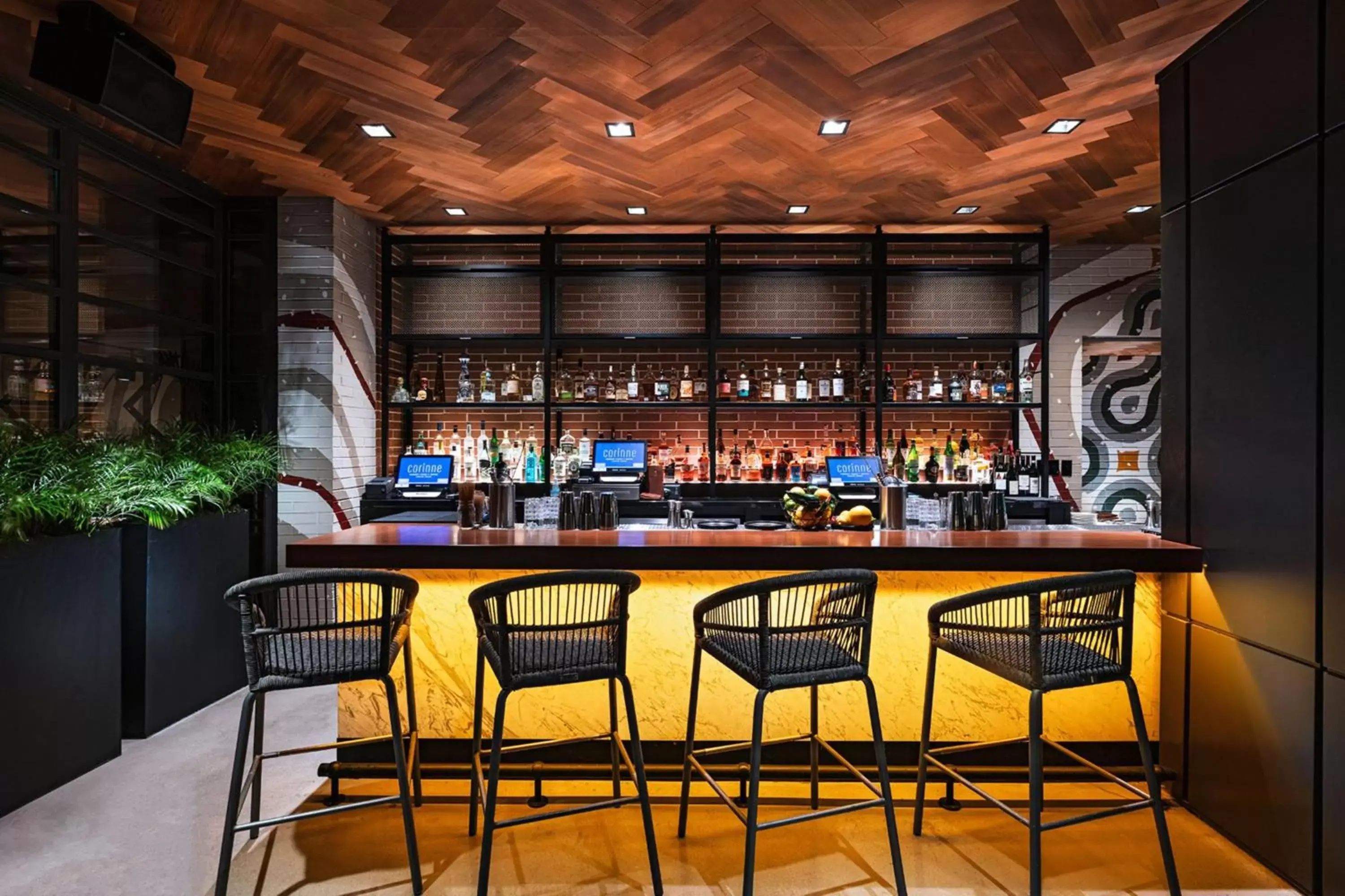 Restaurant/places to eat, Lounge/Bar in Austin Marriott Downtown