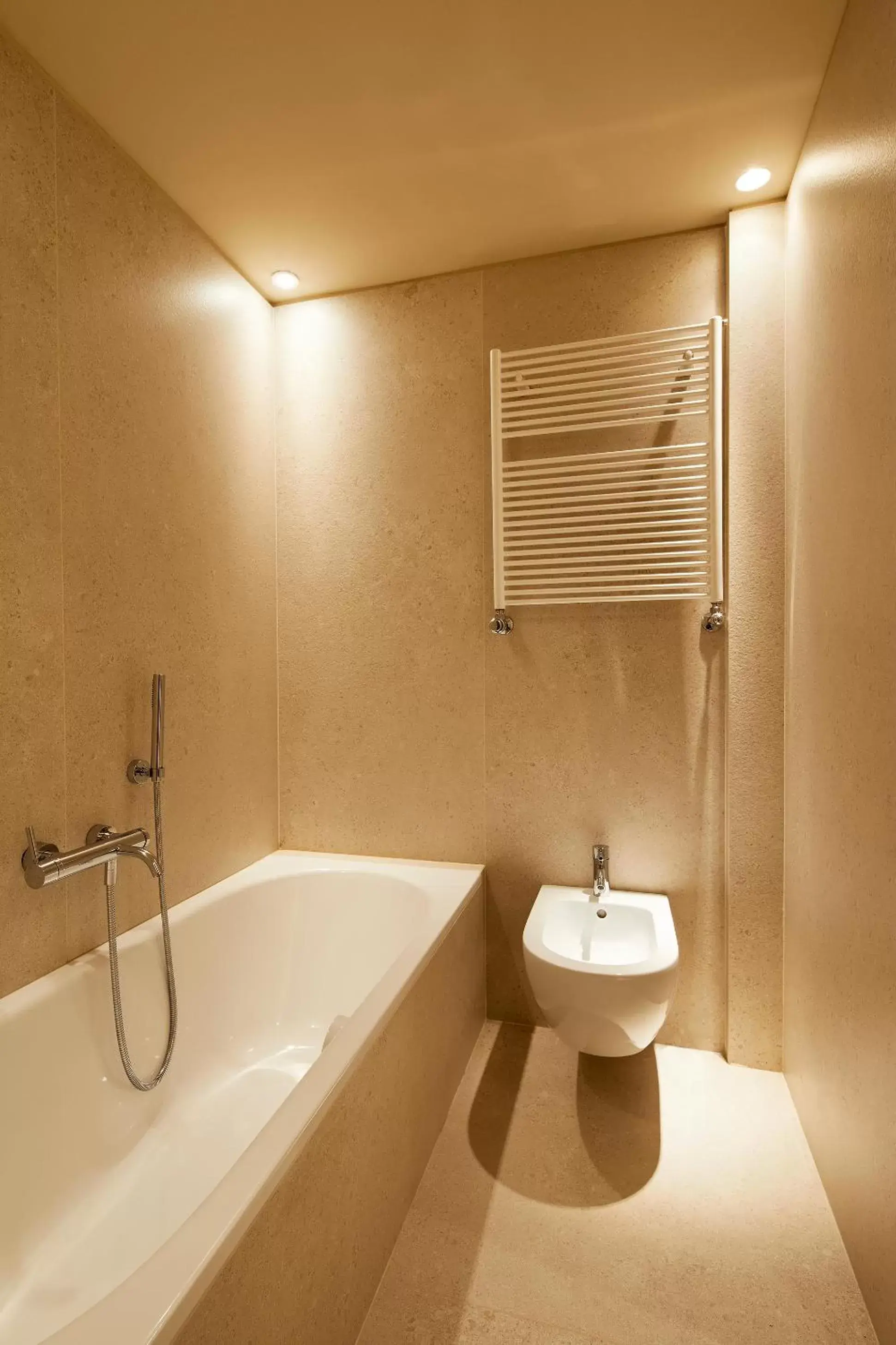 Bathroom in Hotel Dei Dragomanni