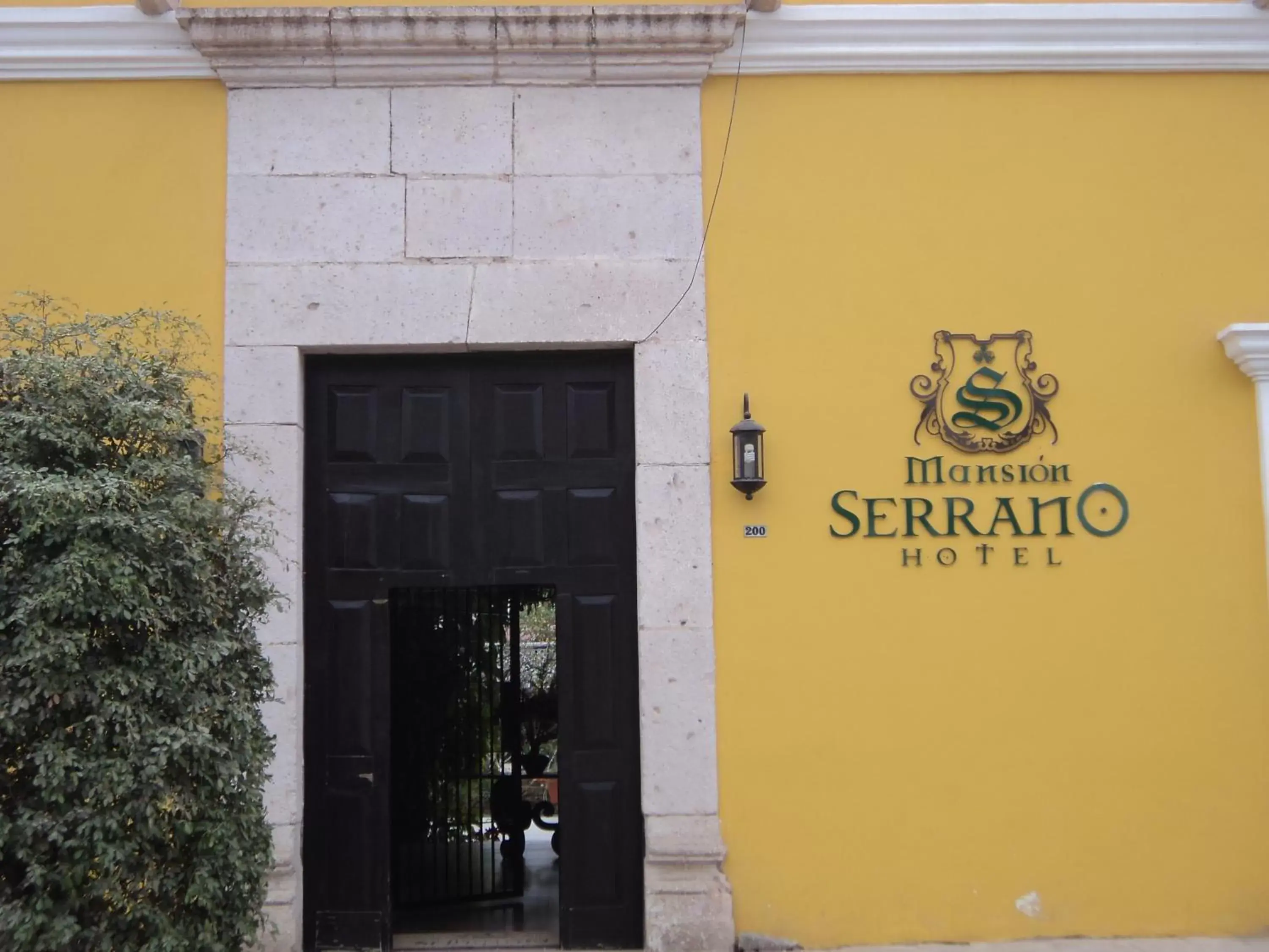 Mansion Serrano Hotel