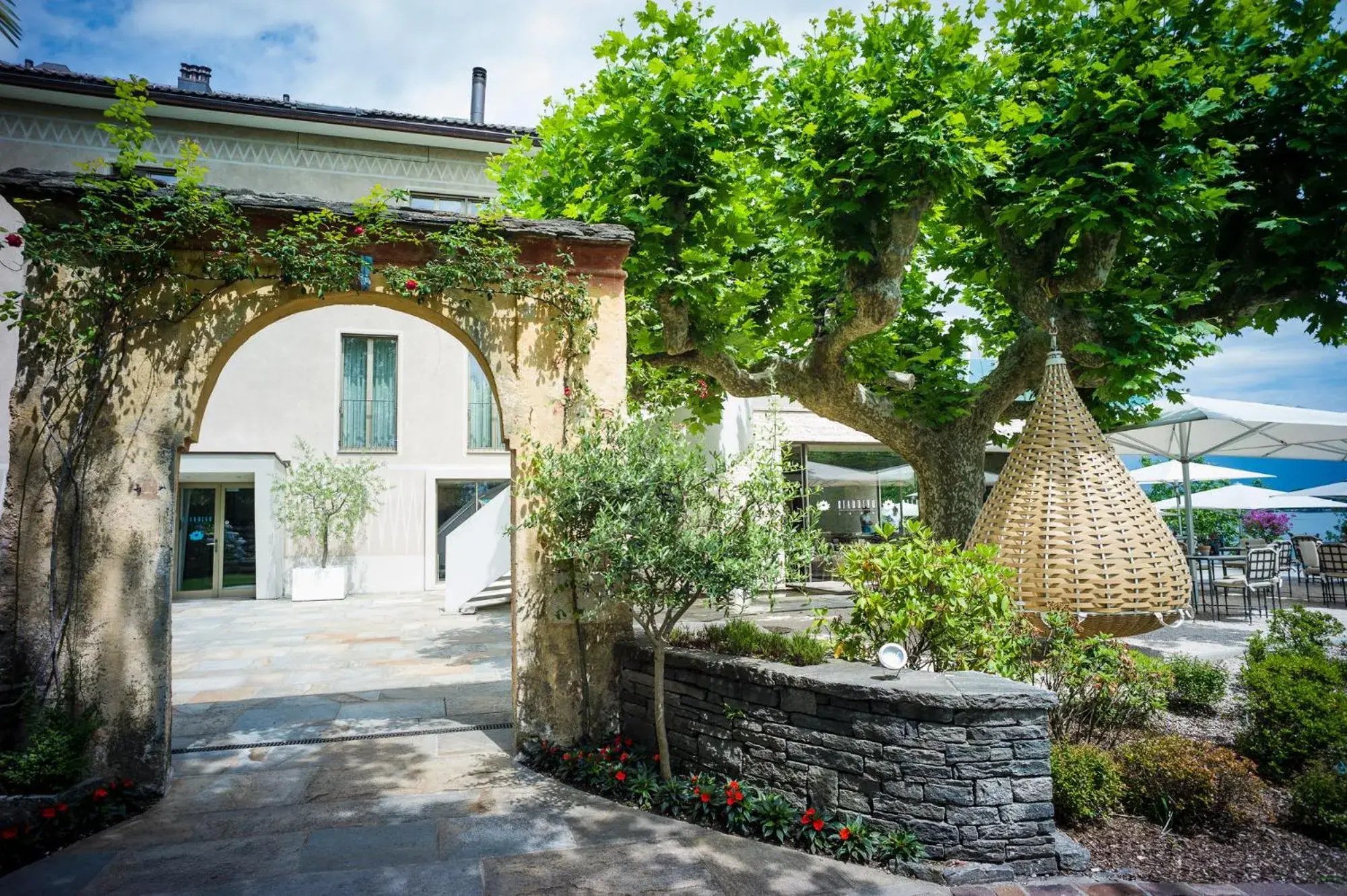 Facade/entrance in Giardino Lago