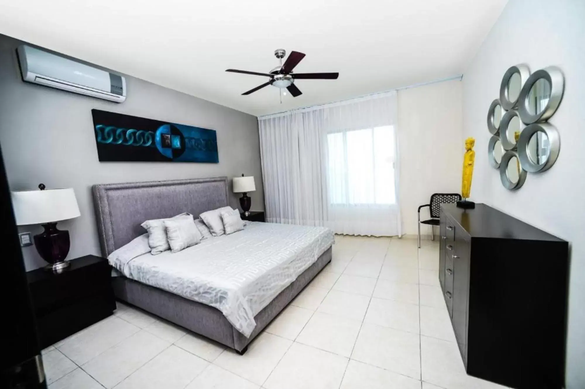 One-Bedroom Apartment in Encanto Riviera