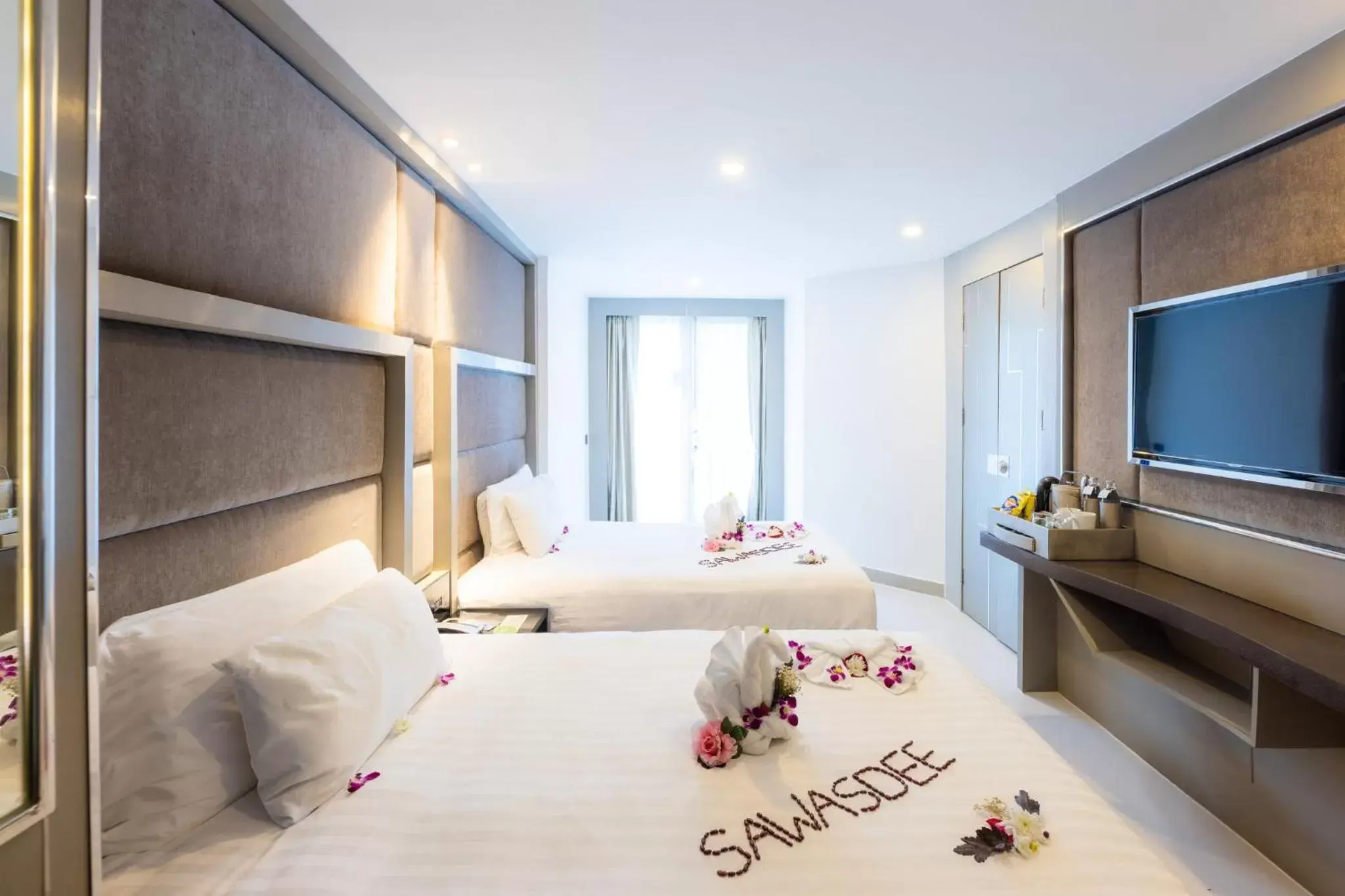 Property building, Bed in Centara Azure Hotel Pattaya