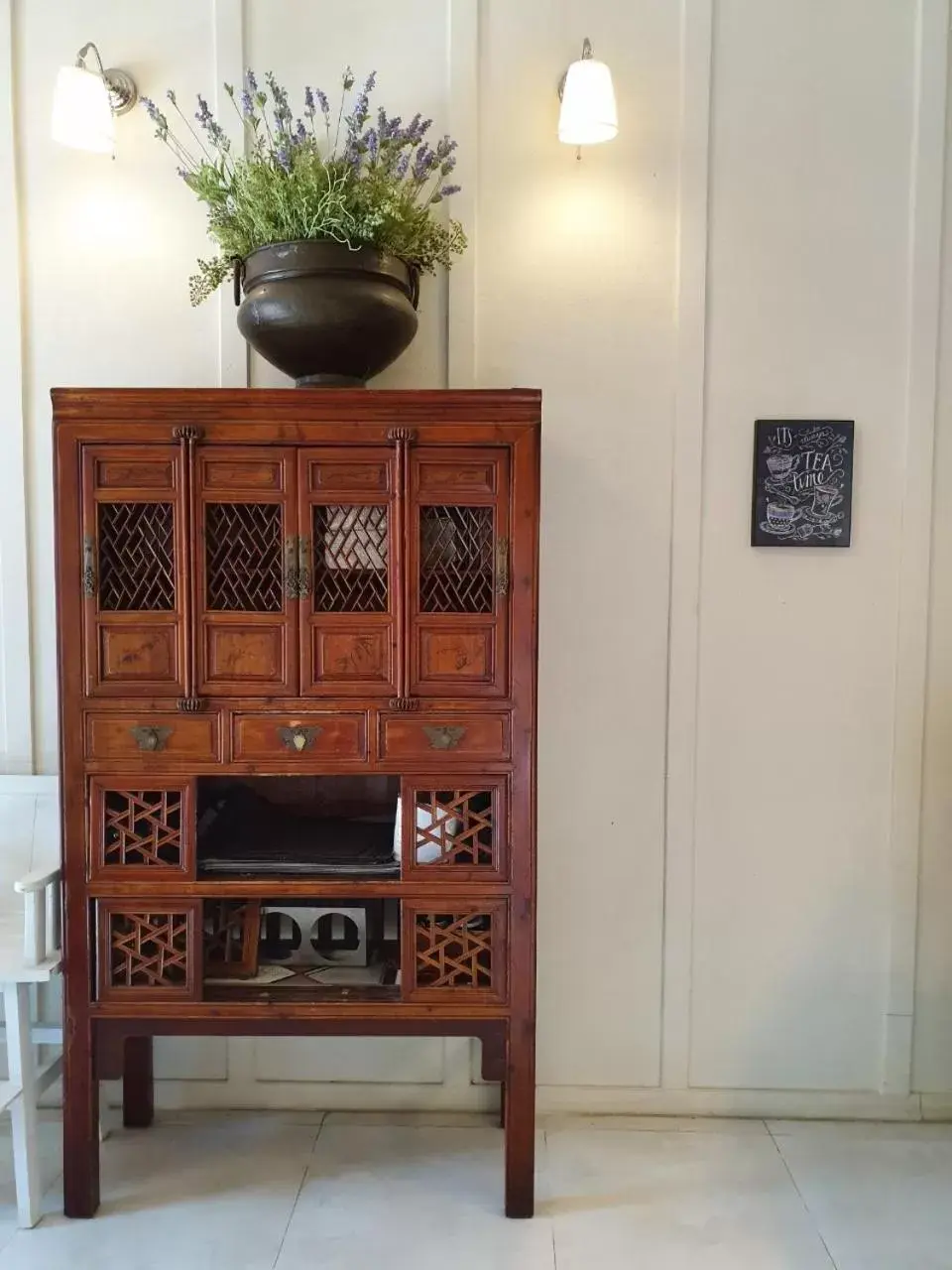 Property building in Tharaburi Resort Property building in Tharaburi Resort