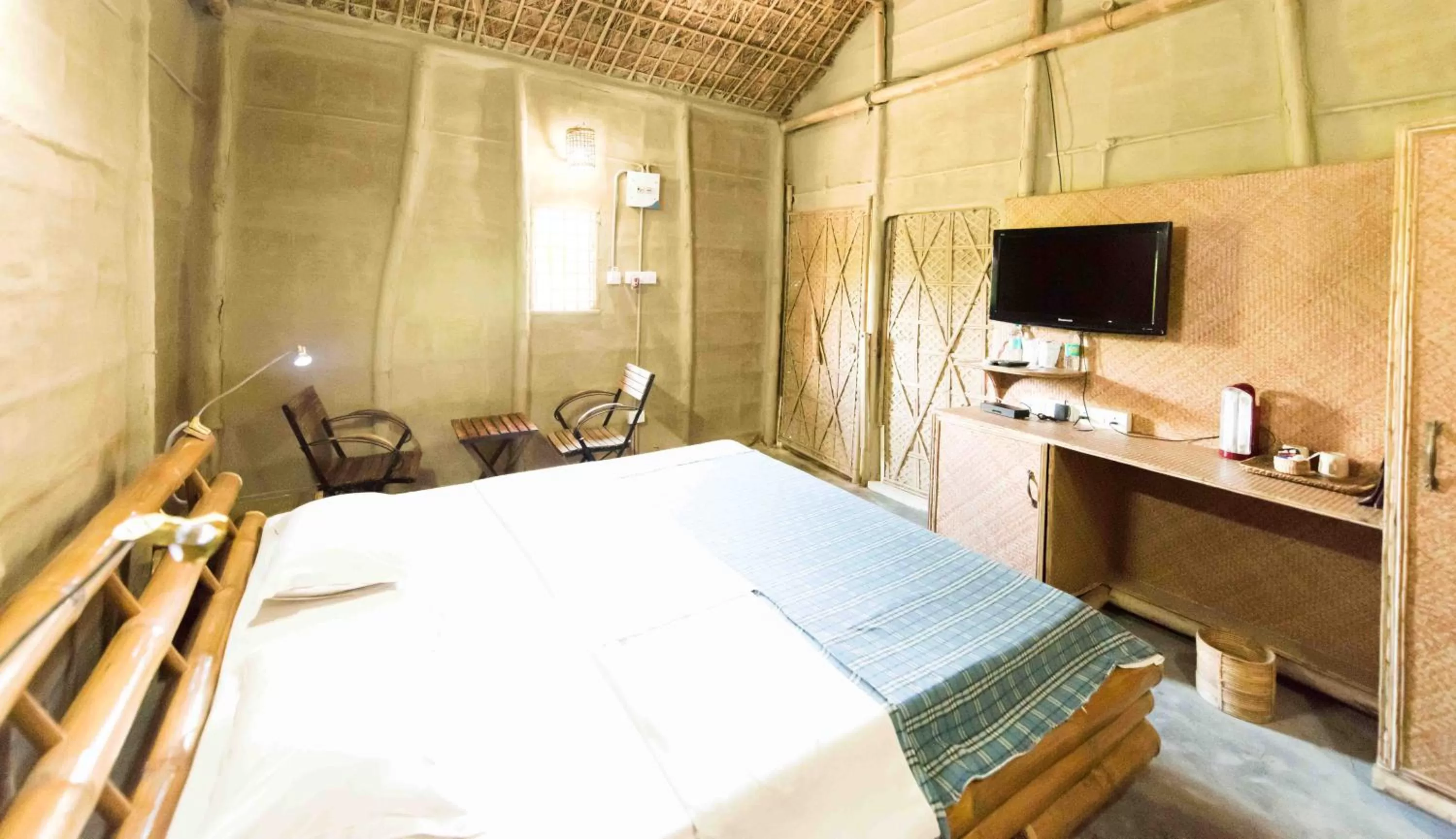 Bed in Zizina Otis Resort