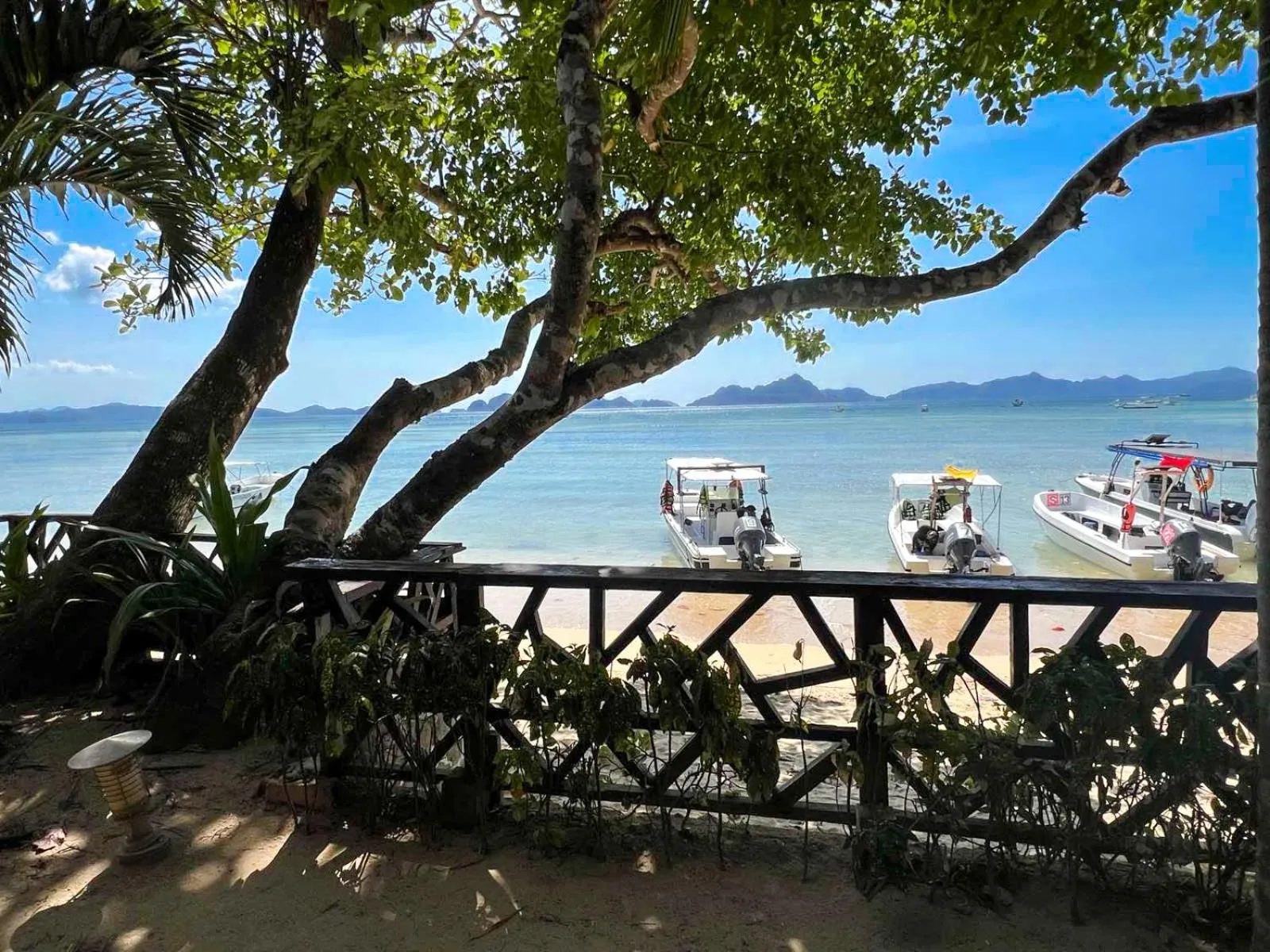 Beach in Doublegem Beach Resort and Hotel