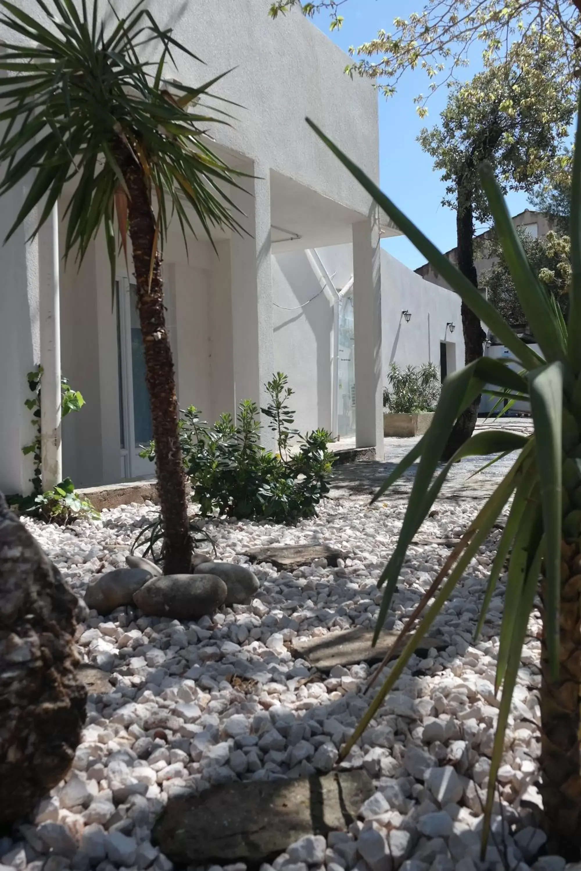 Garden, Property Building in Hotel La Voile