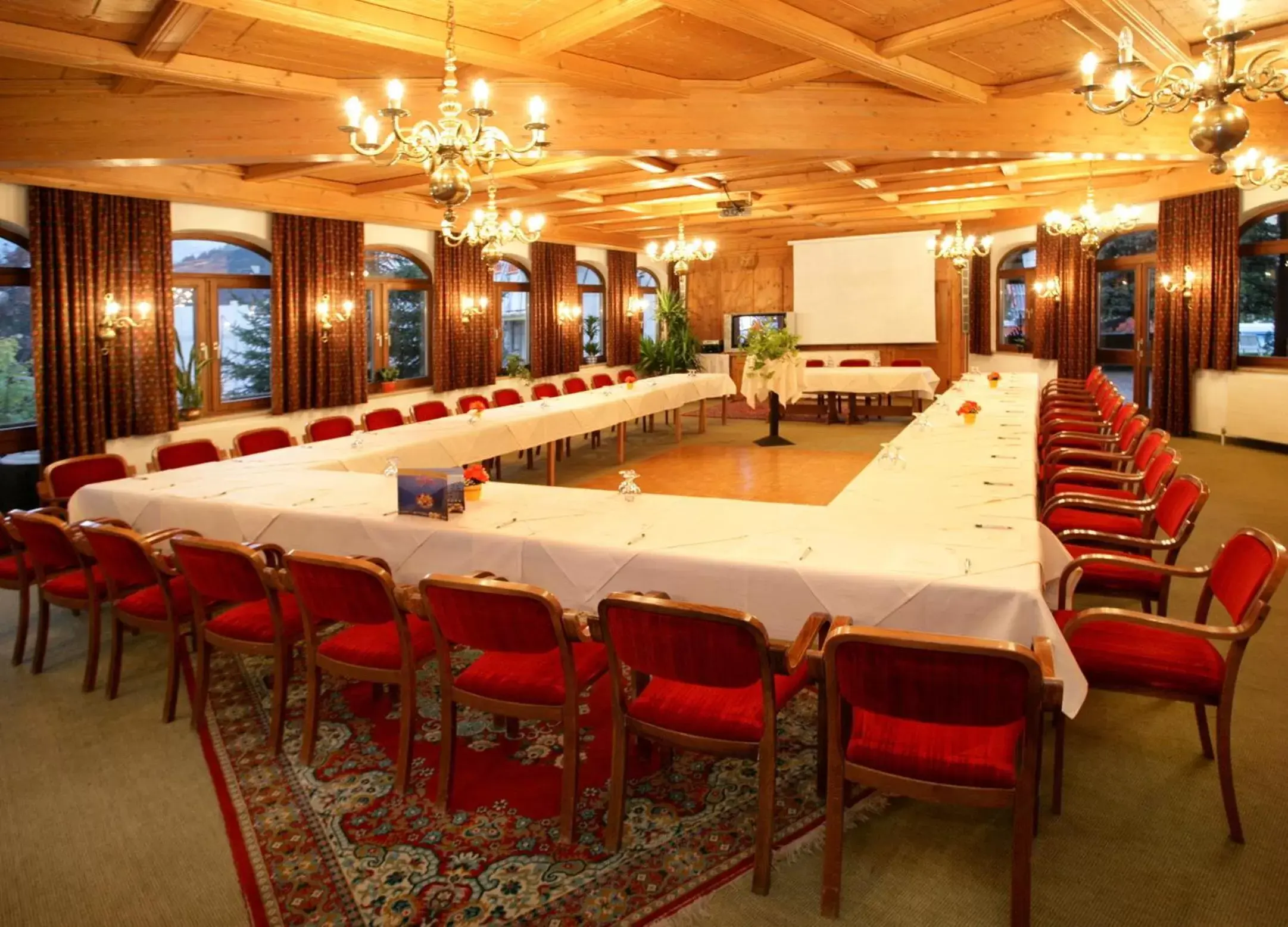 Business facilities in Hotel Neue Post