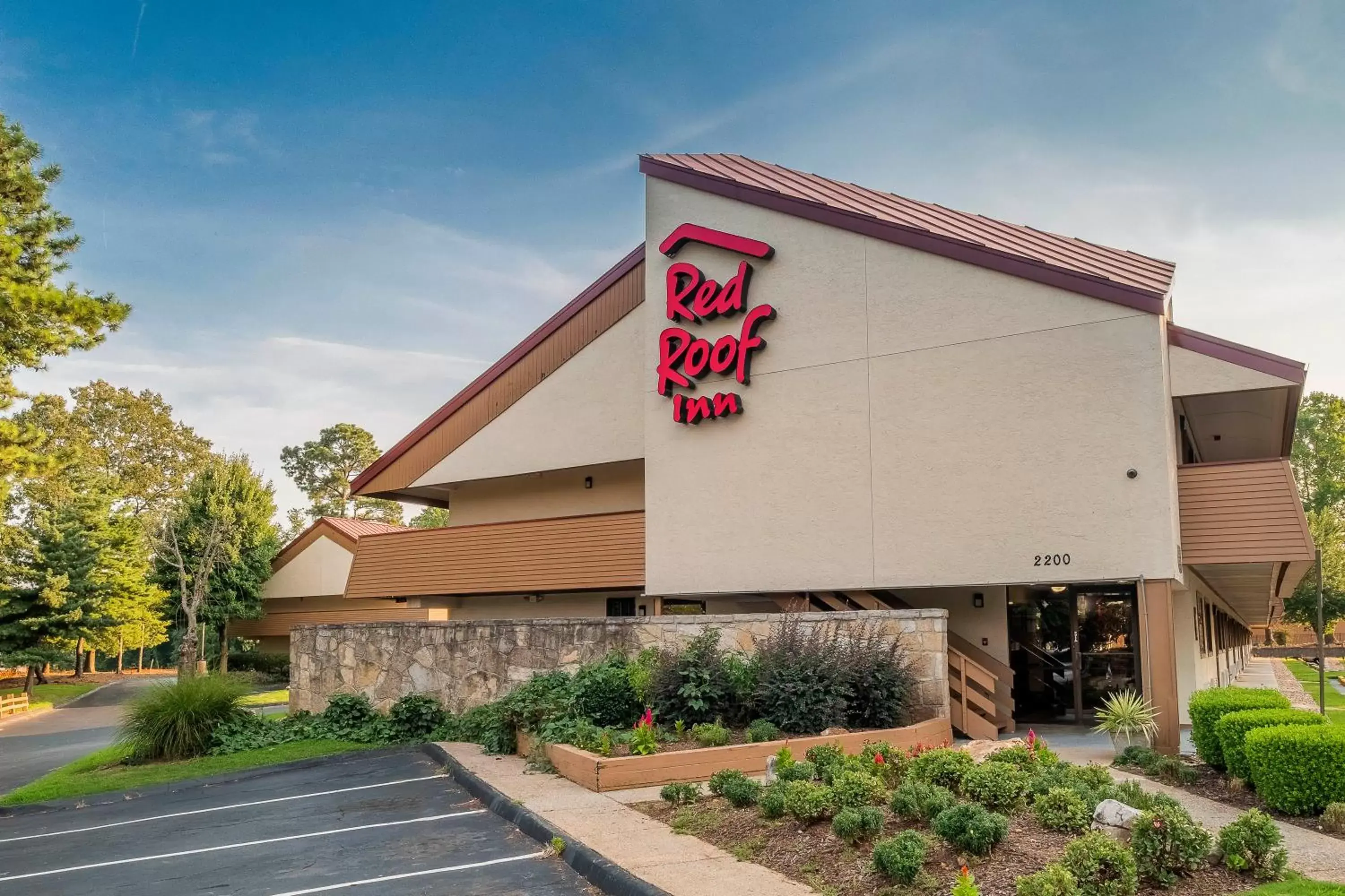 Property Building in Red Roof Inn Atlanta - Smyrna/Ballpark