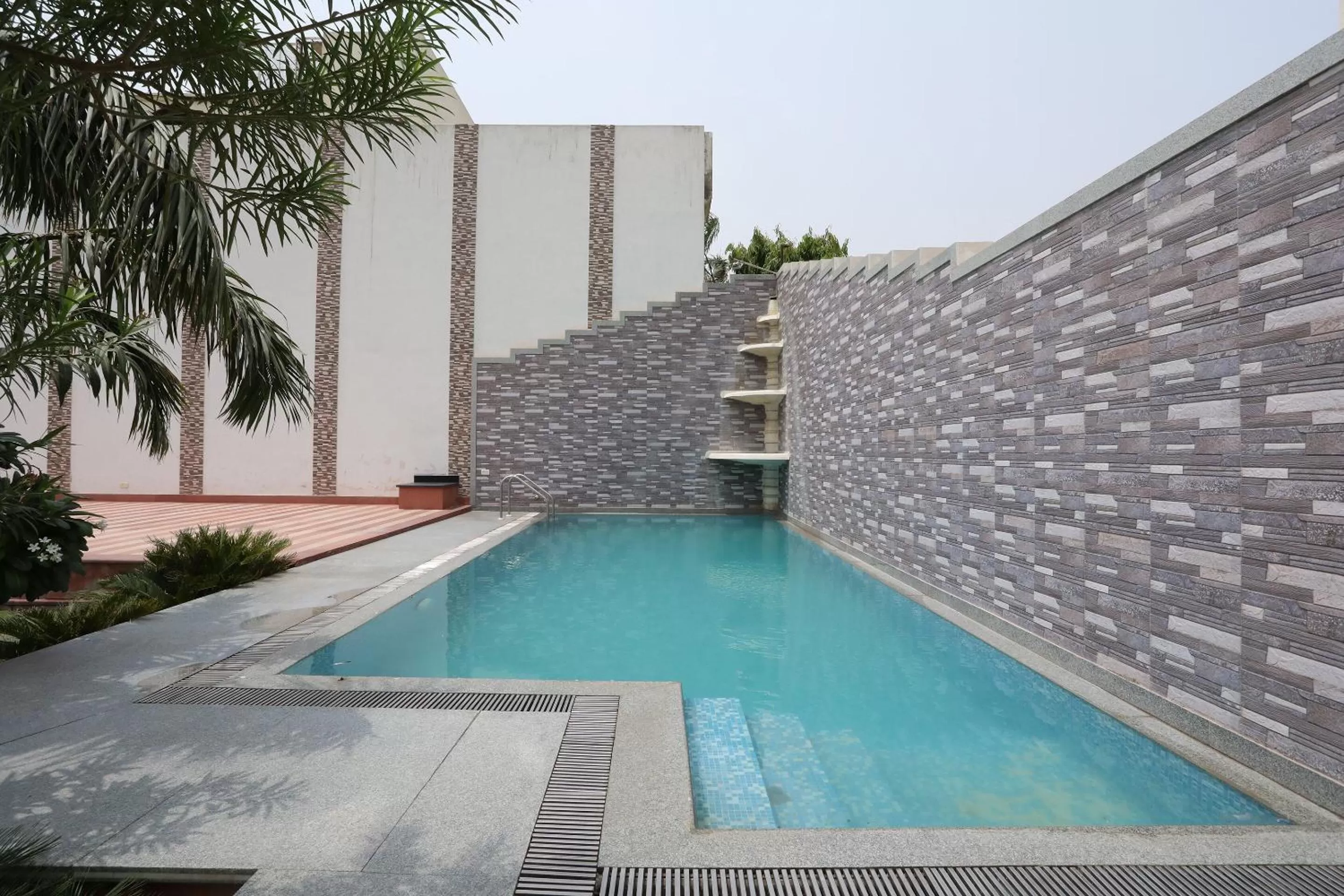 Swimming pool in Hotel Marc Royal