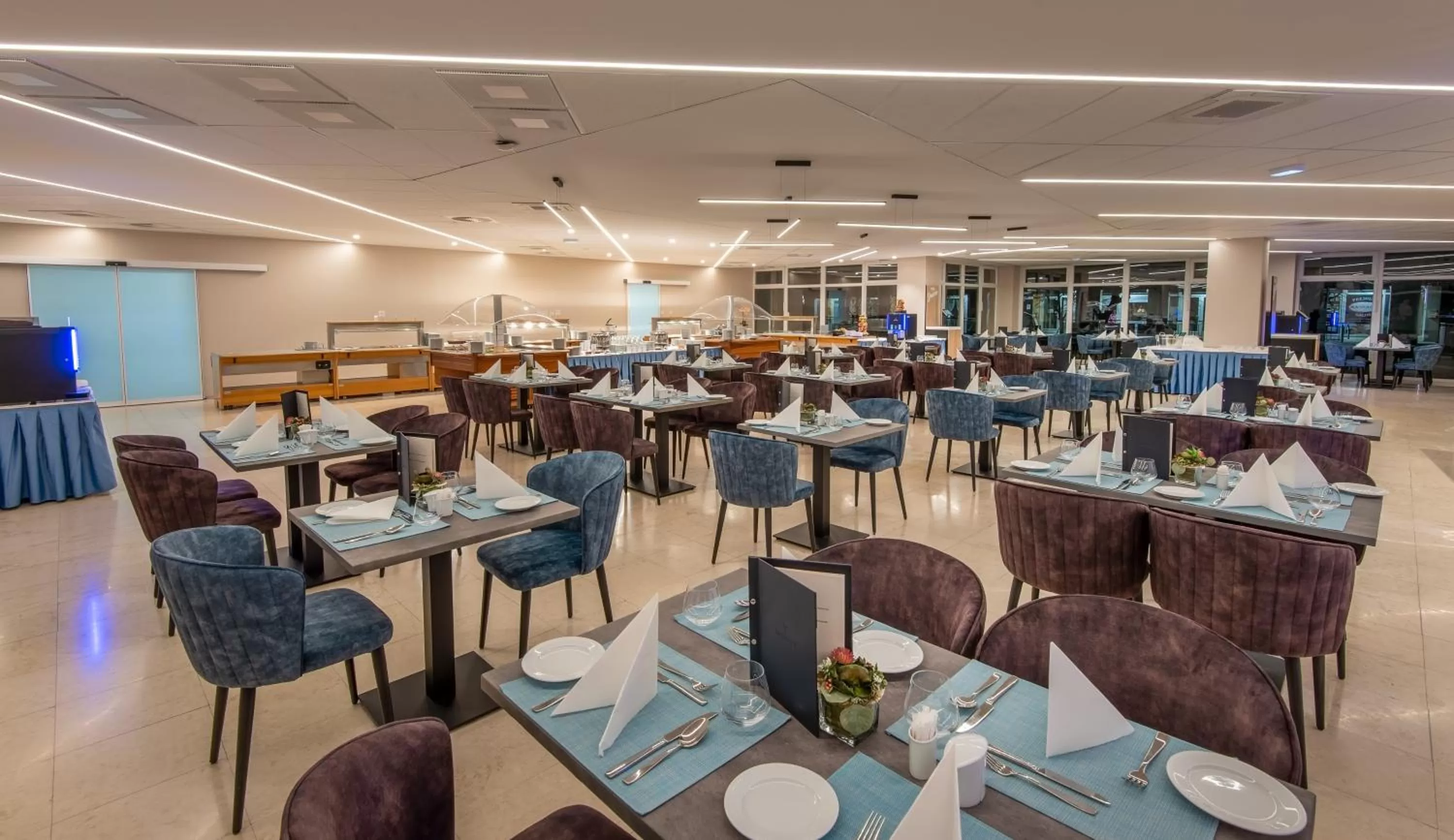 Restaurant/places to eat in Hunguest Hotel Panoráma