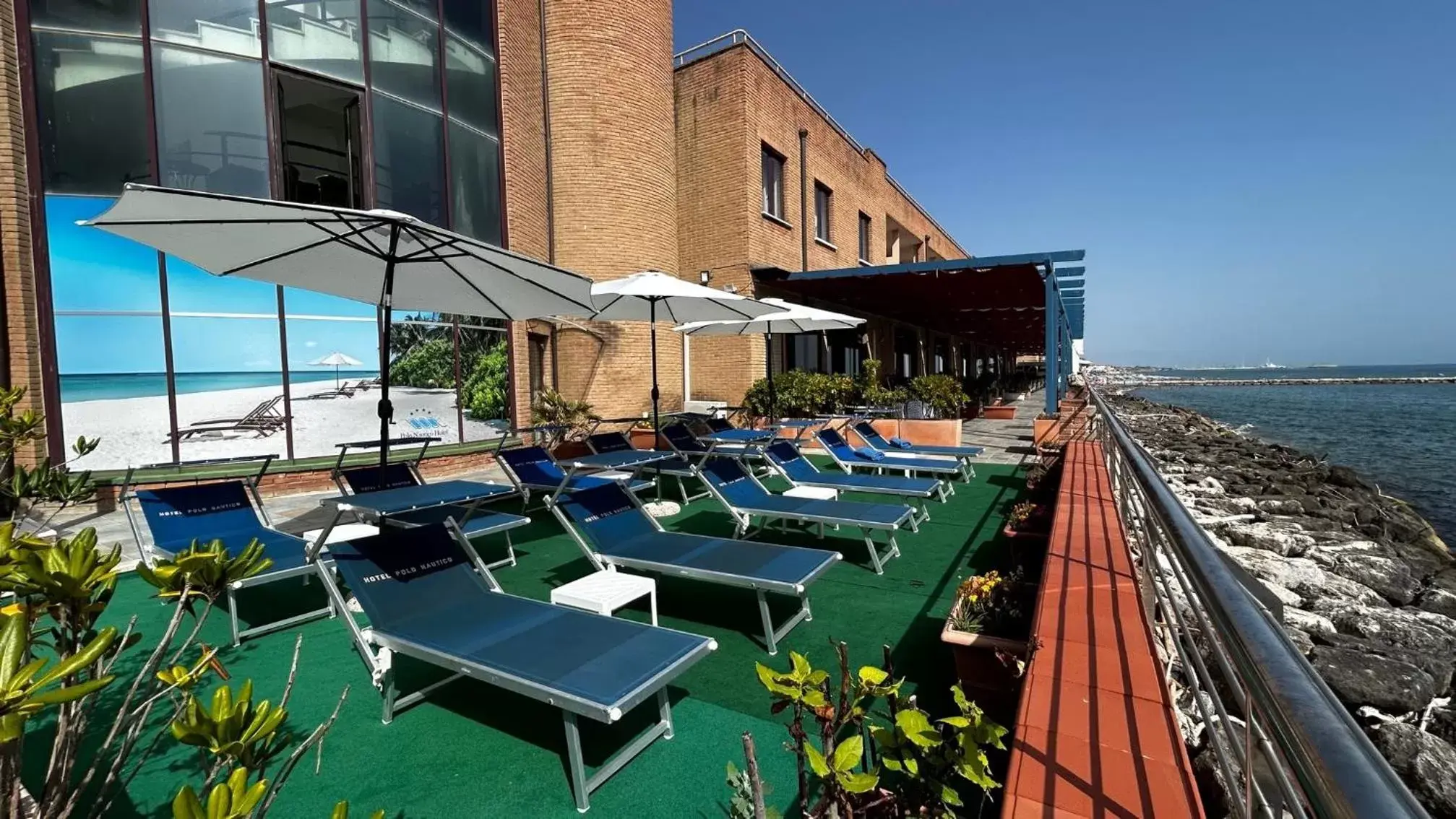 Solarium in Hotel Centro Congressi Polo Nautico