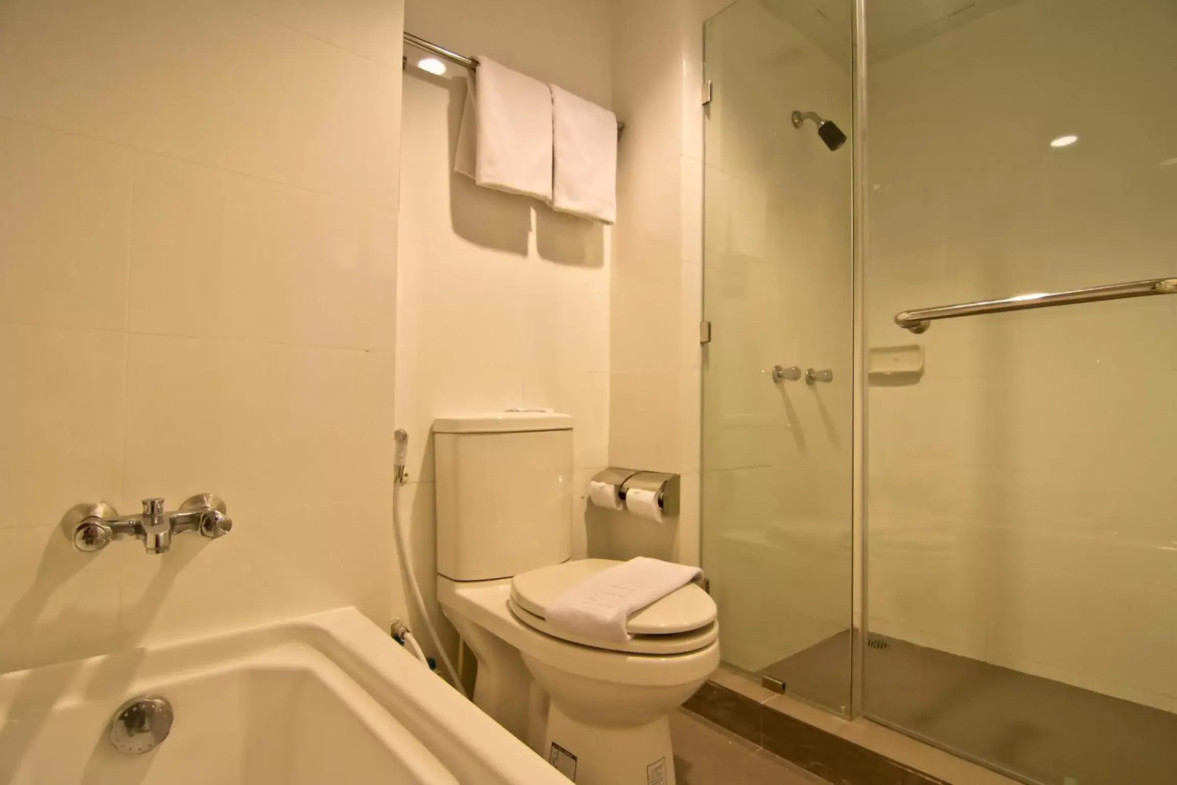Bathroom in Sunshine Vista Hotel - SHA Plus