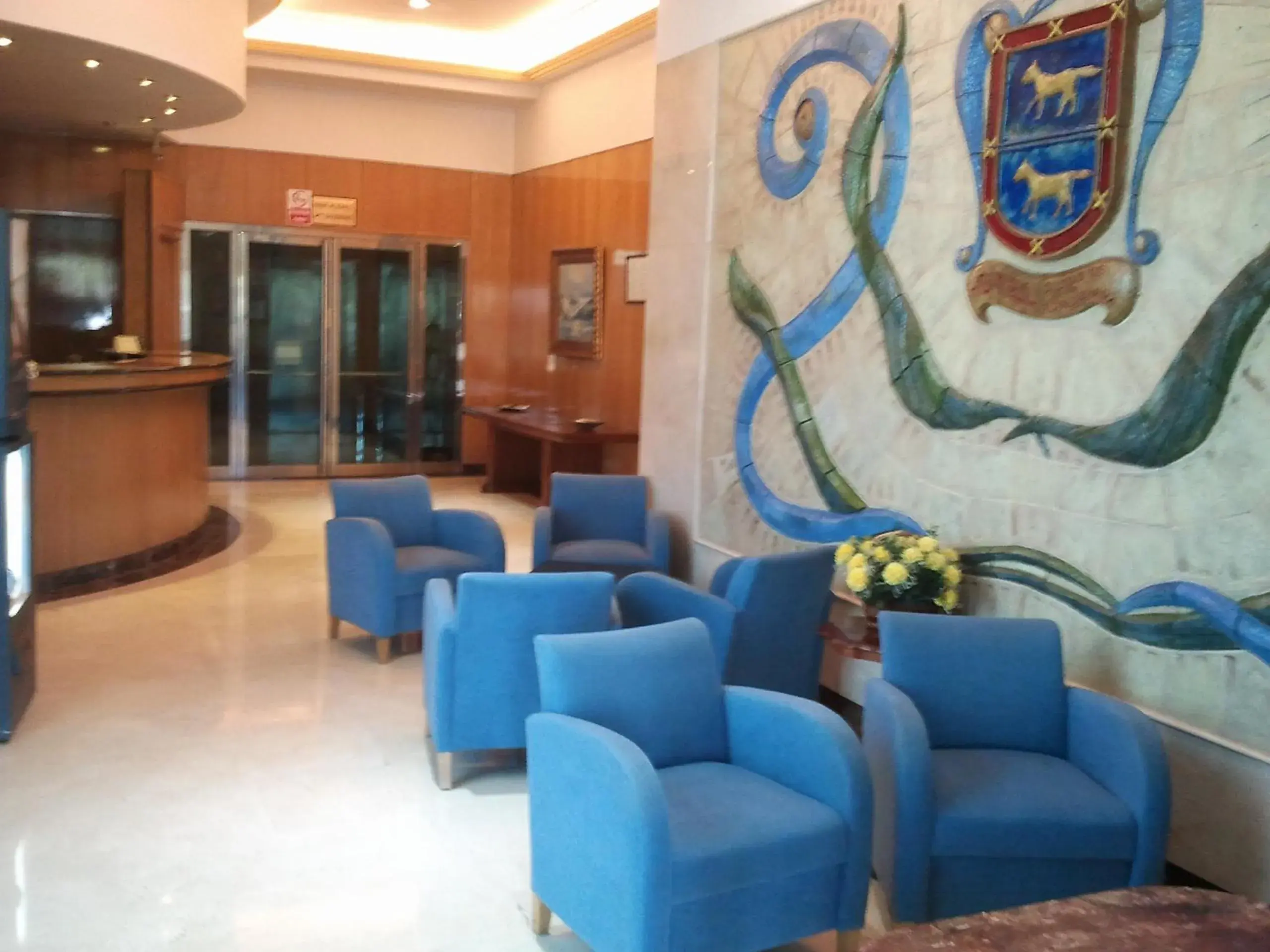 Lobby or reception, Lounge/Bar in Hotel Ciudad de Fuenlabrada