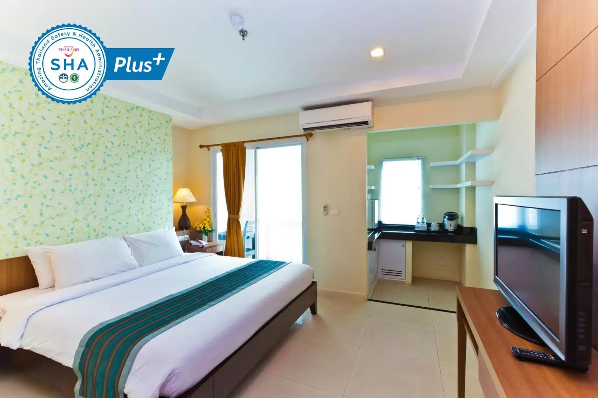 Bedroom in The Platinum Suite Bangkok