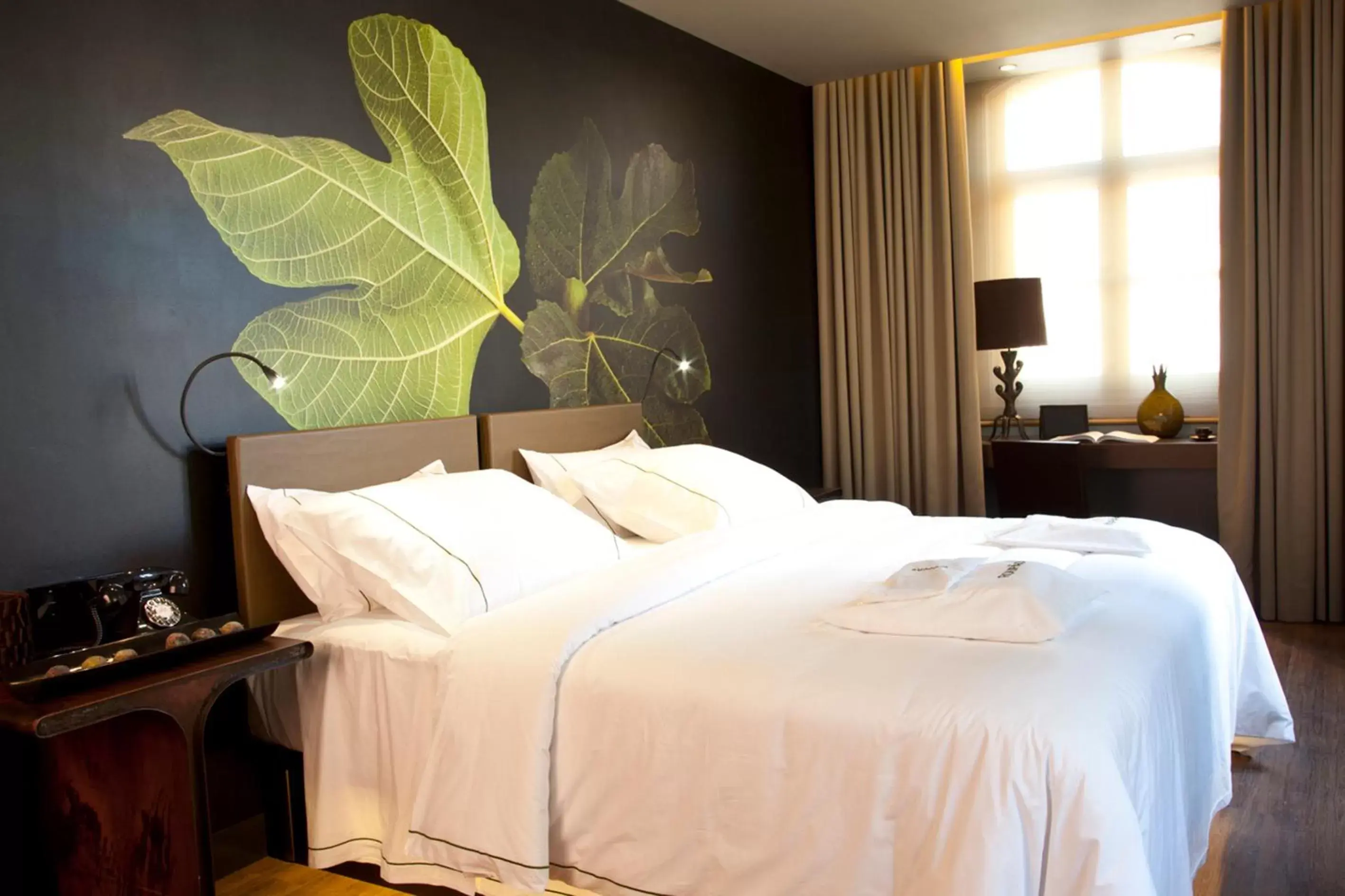 Bed in Figueira by The Beautique Hotels