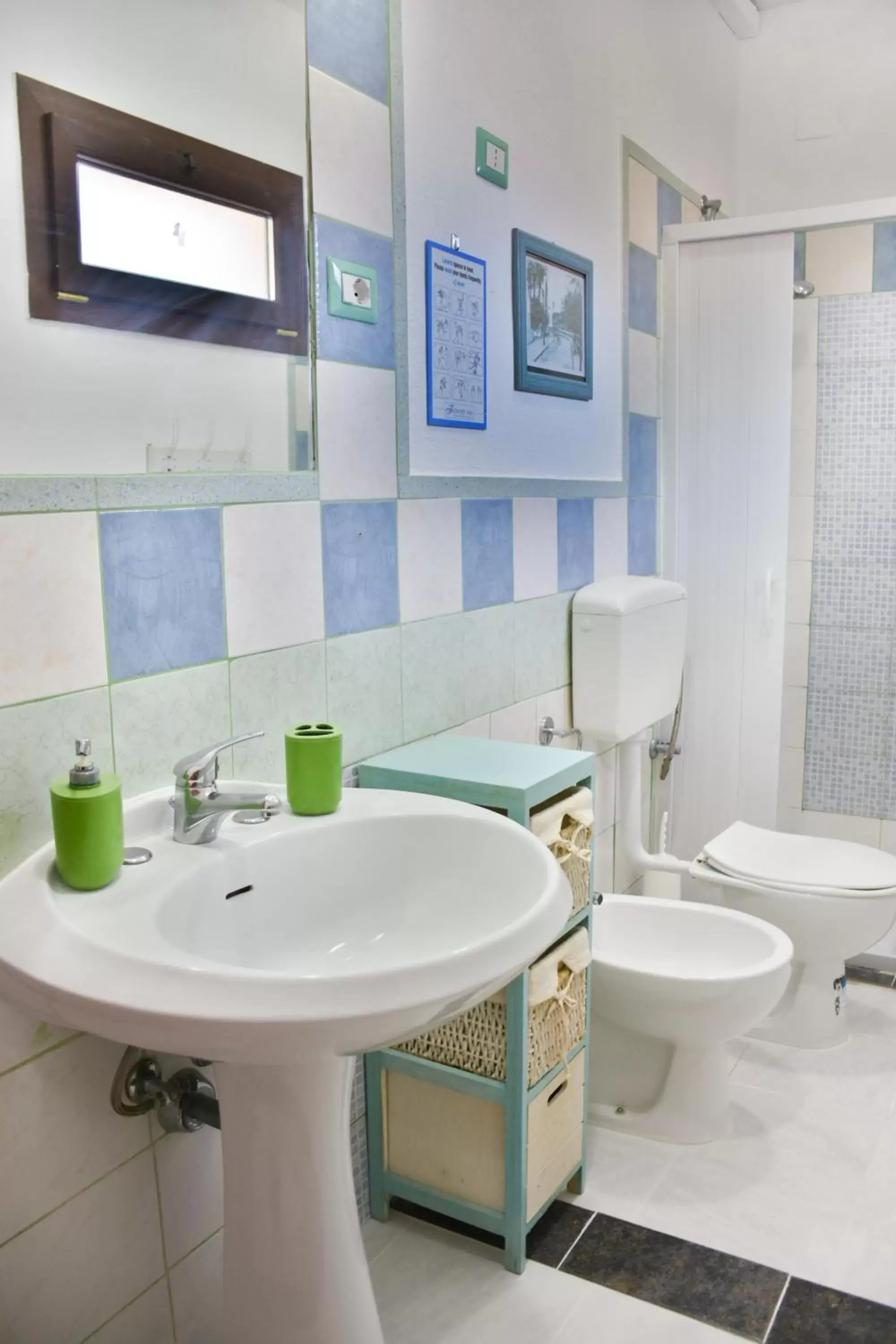 Toilet, Bathroom in Flowery Inn Villa