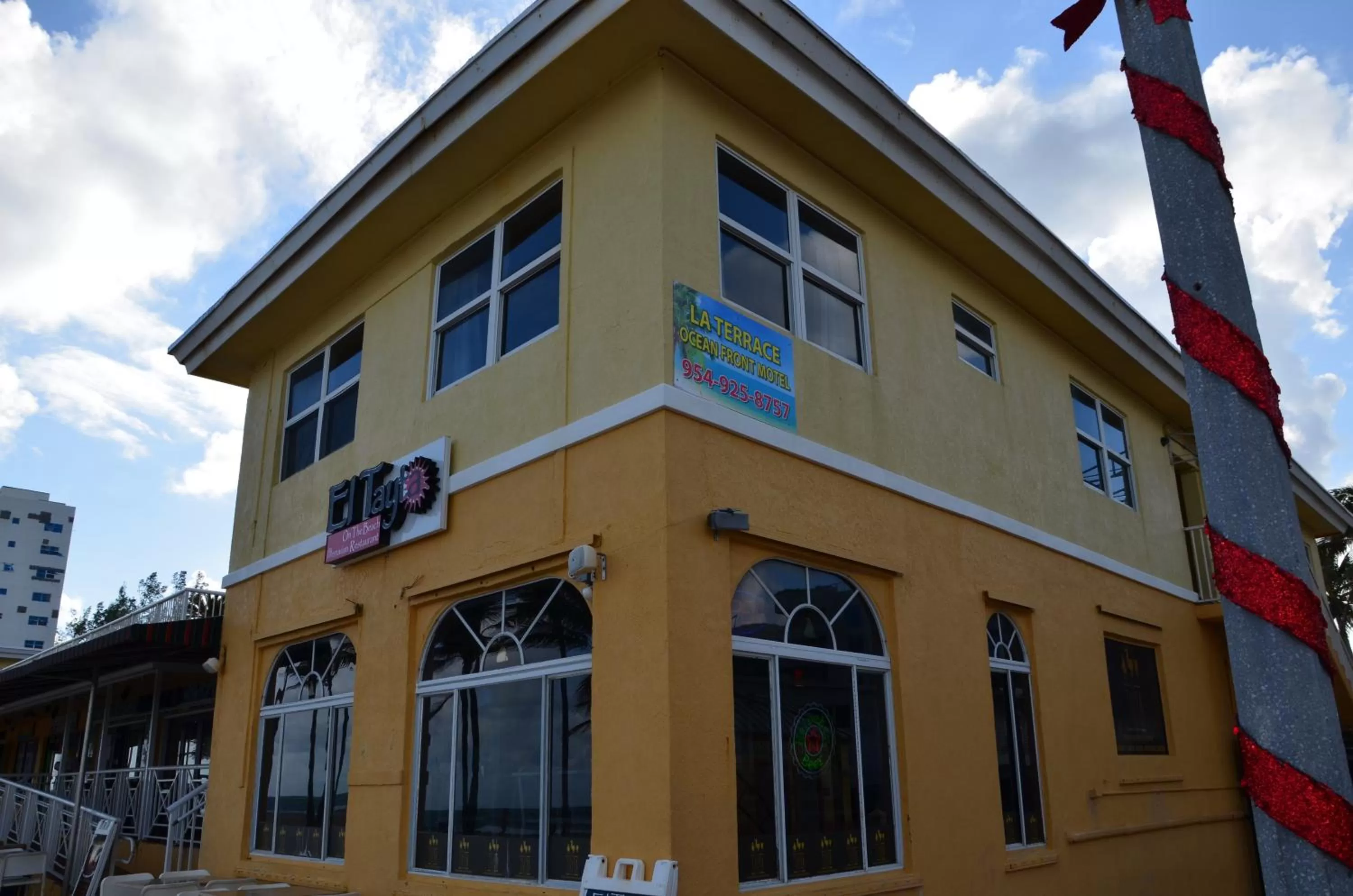 Property building in La Terrace Oceanfront