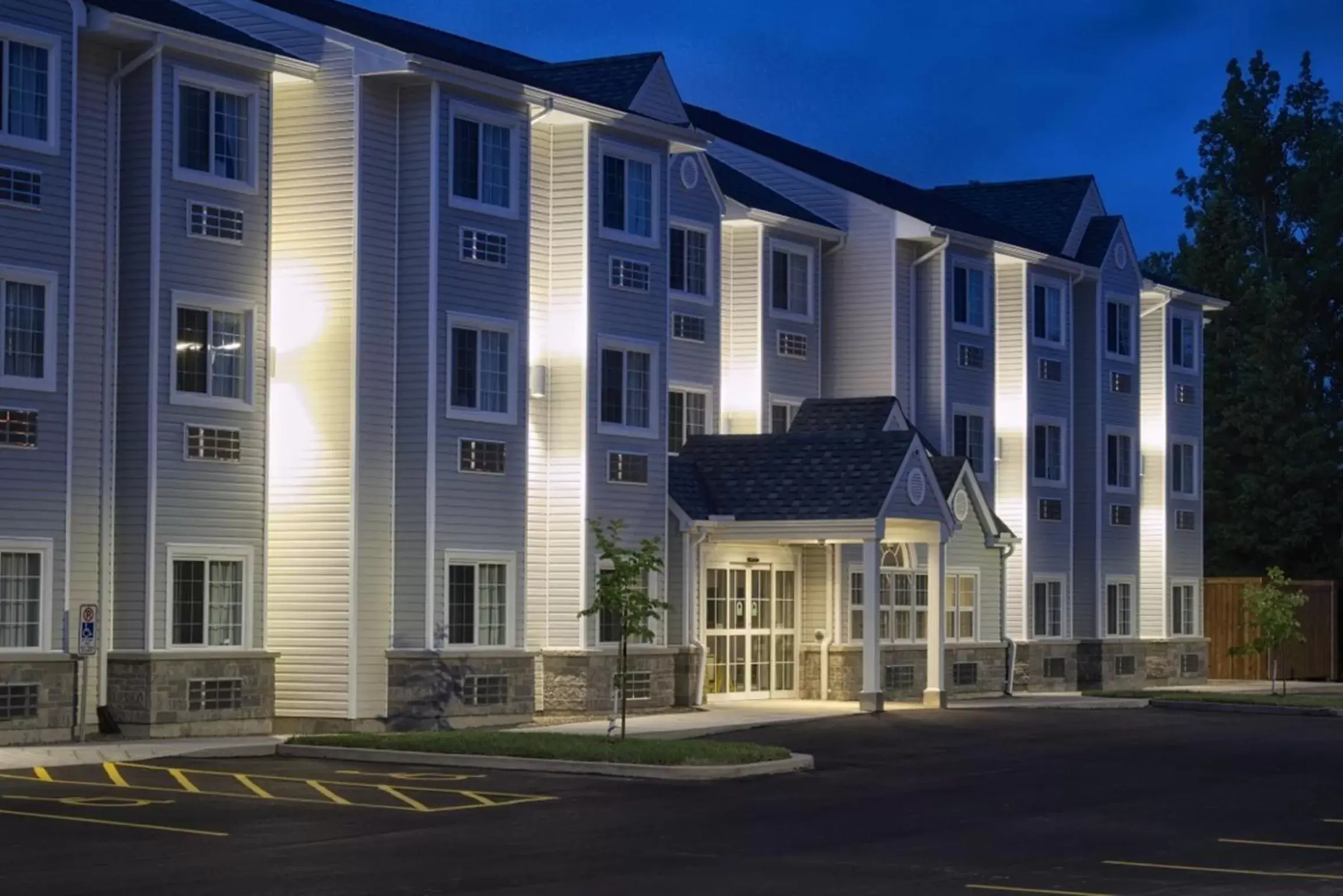 Facade/entrance, Property Building in Microtel Inn & Suites Sault Ste. Marie