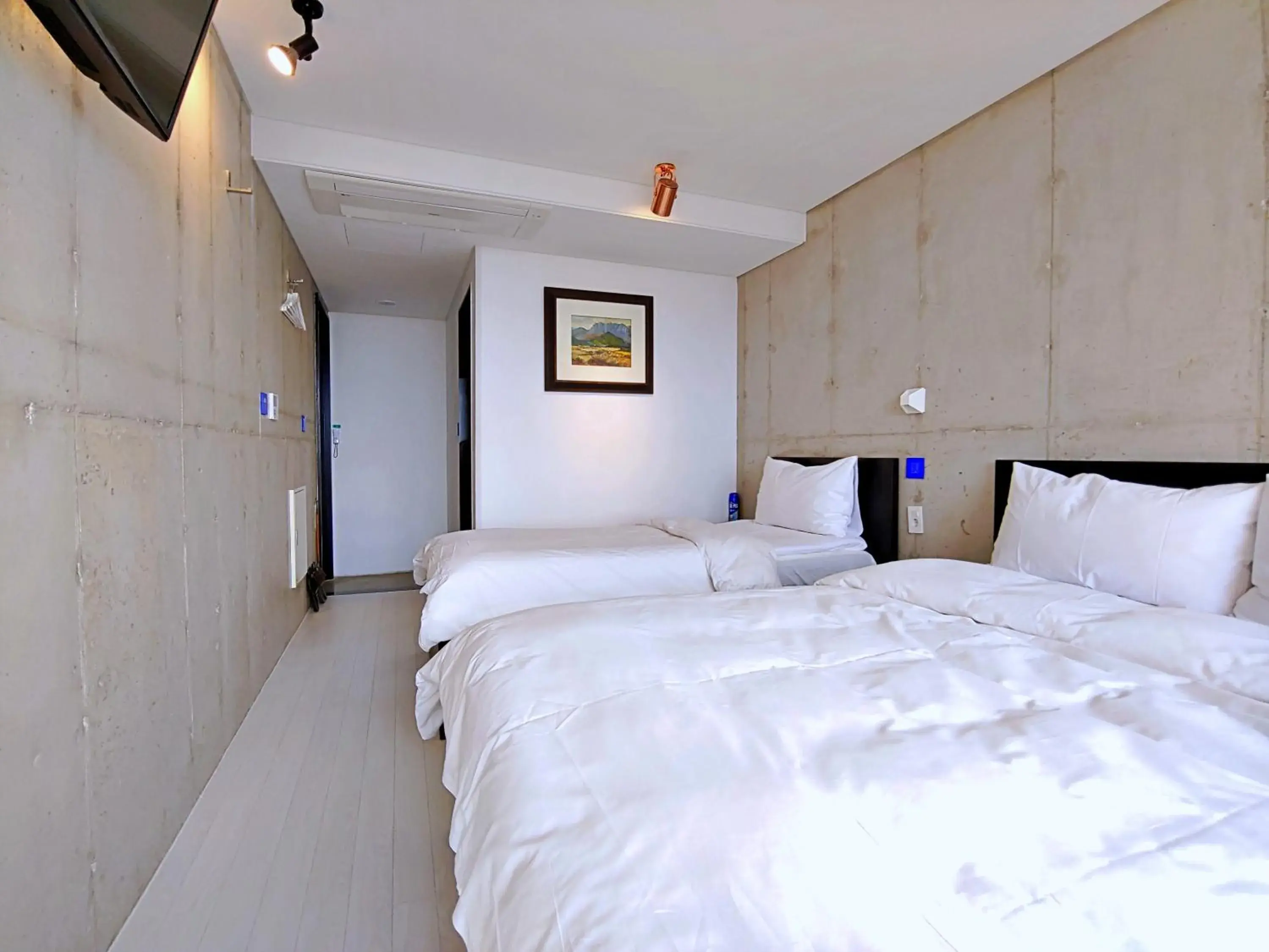 Bed in Stay Interview Jeju