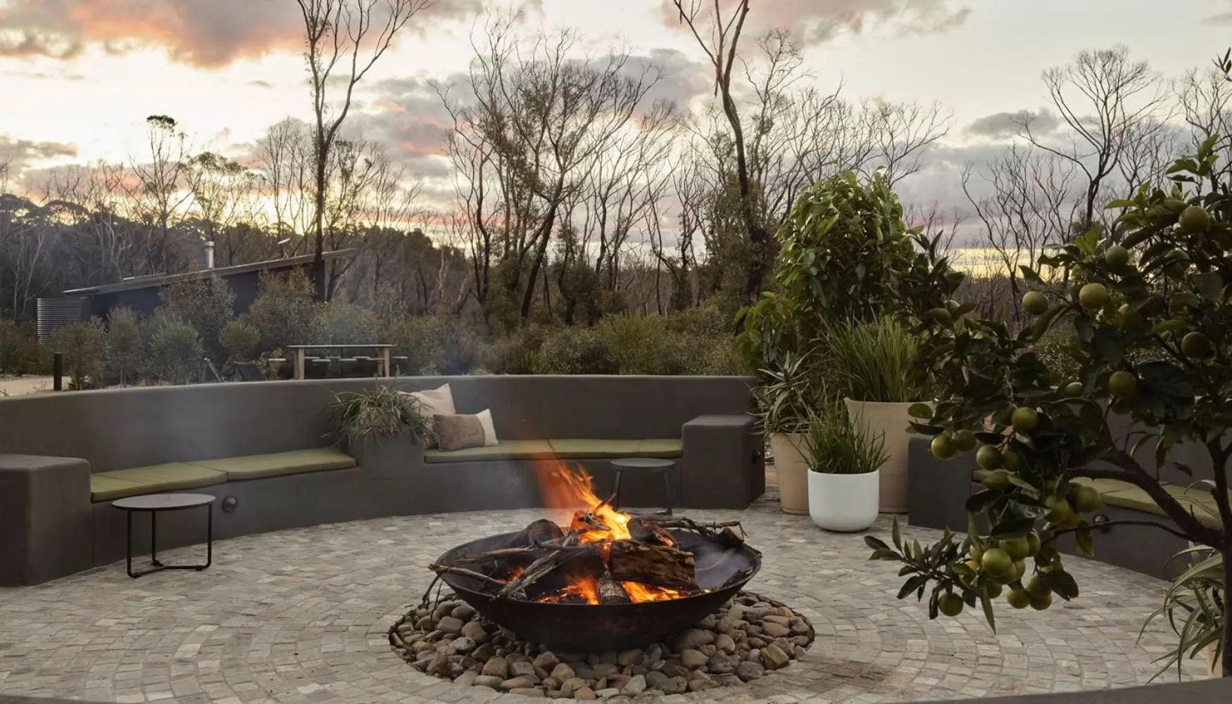 flat iron in Chalets at Blackheath