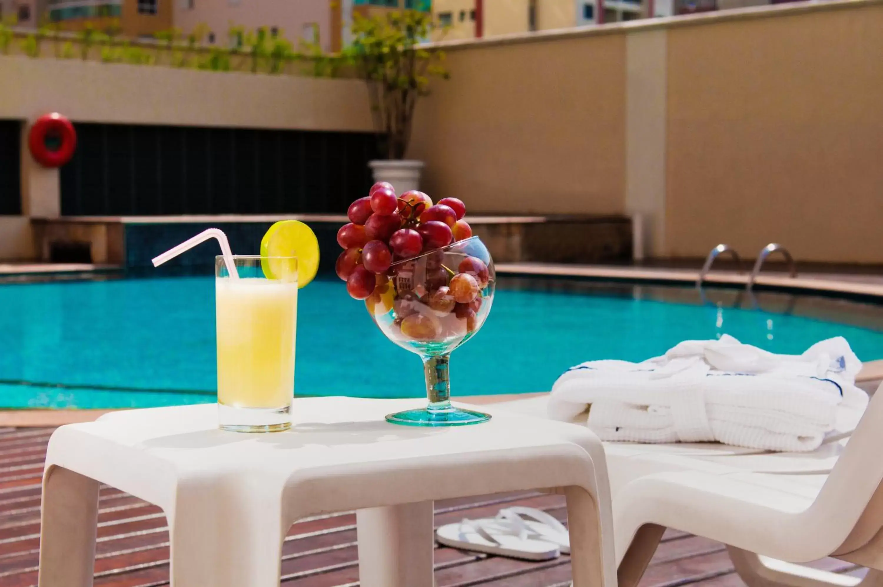 Swimming pool in Blue Tree Towers All Suites Santo André Swimming pool in Blue Tree Towers All Suites Santo André