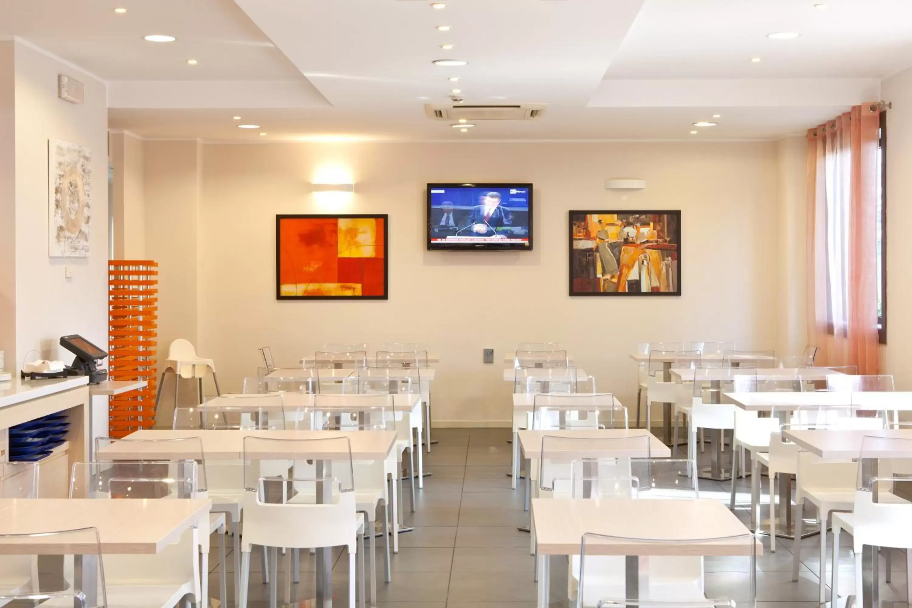 Breakfast, Restaurant/Places to Eat in Holiday Inn Express Reggio Emilia, an IHG Hotel