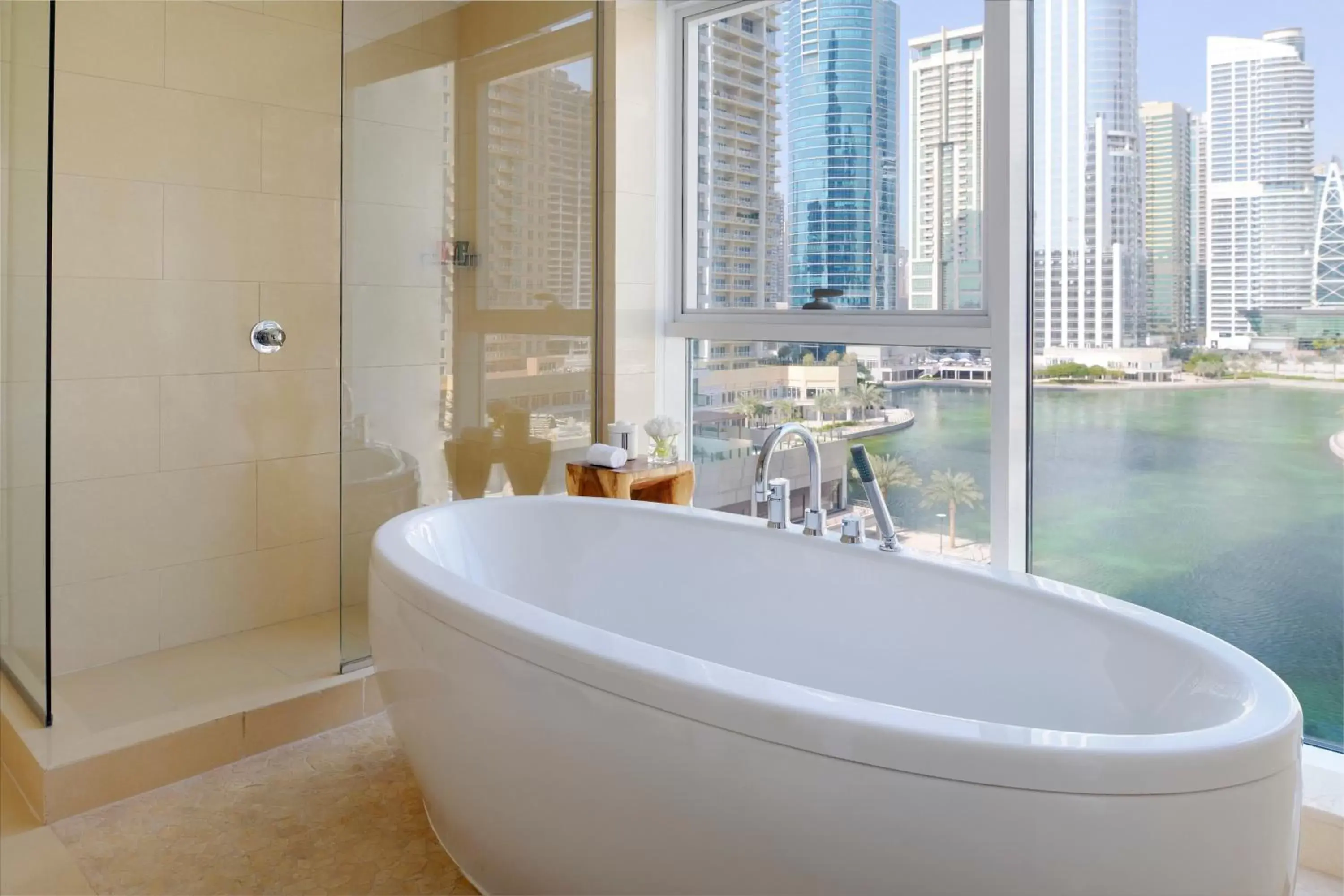 Bath, Bathroom in Mövenpick Hotel Jumeirah Lakes Towers Dubai