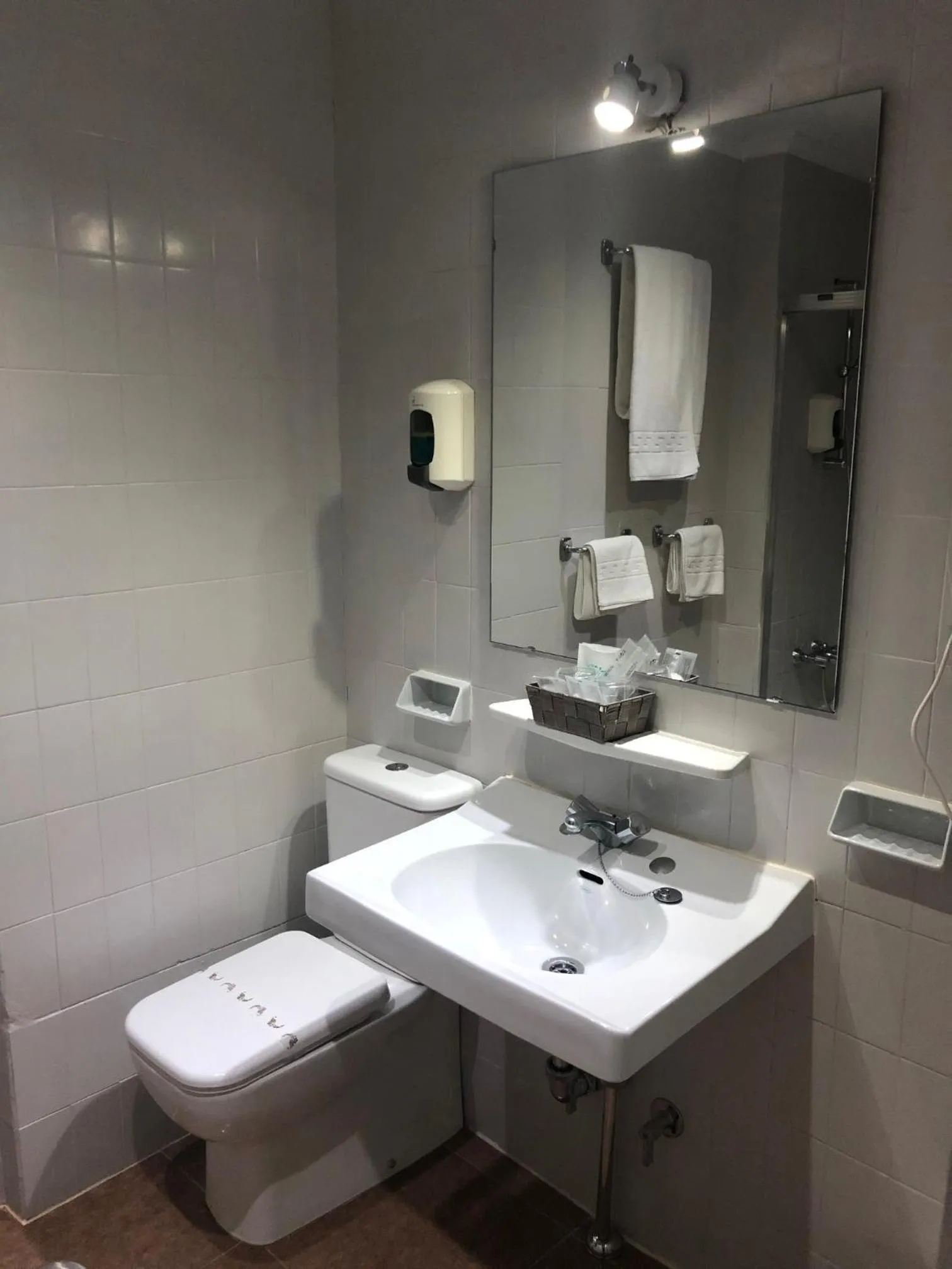 Bathroom in Hotel Marqués de Santillana