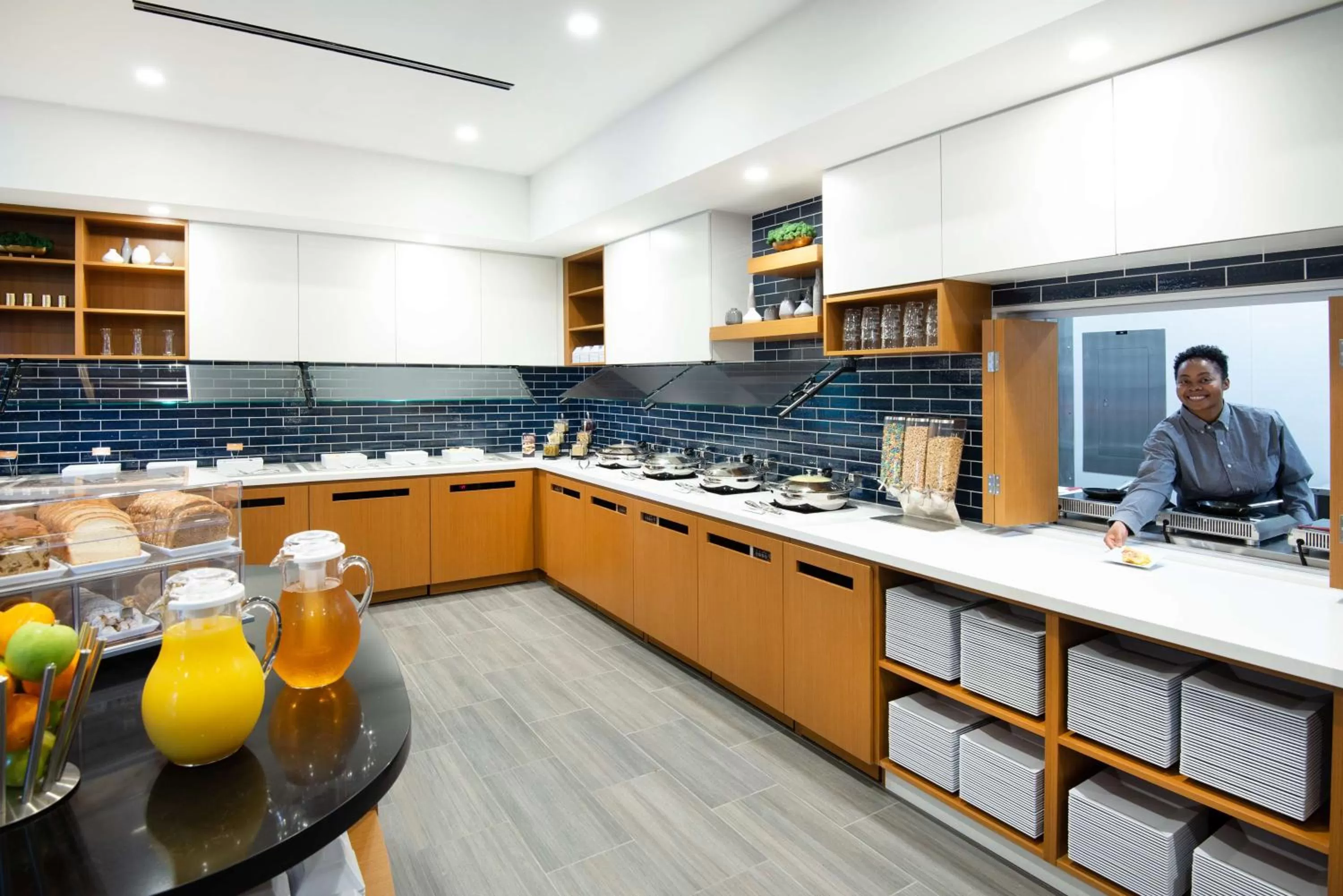 Restaurant/places to eat in Hyatt House Chicago West Loop-Fulton Market