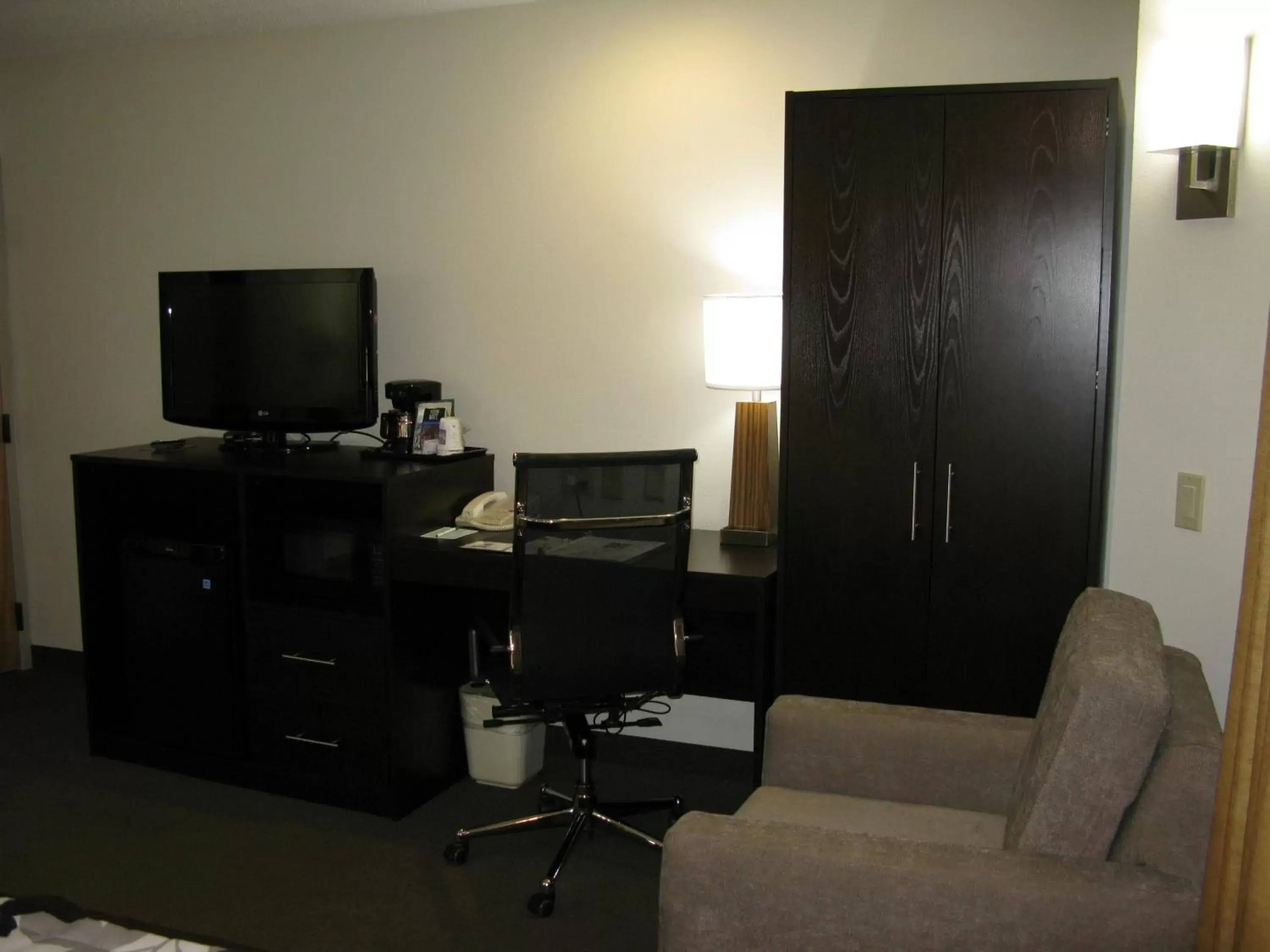 Queen Room - Accessible/Nonsmoking in Sleep Inn Queen Room - Accessible/Nonsmoking in Sleep Inn