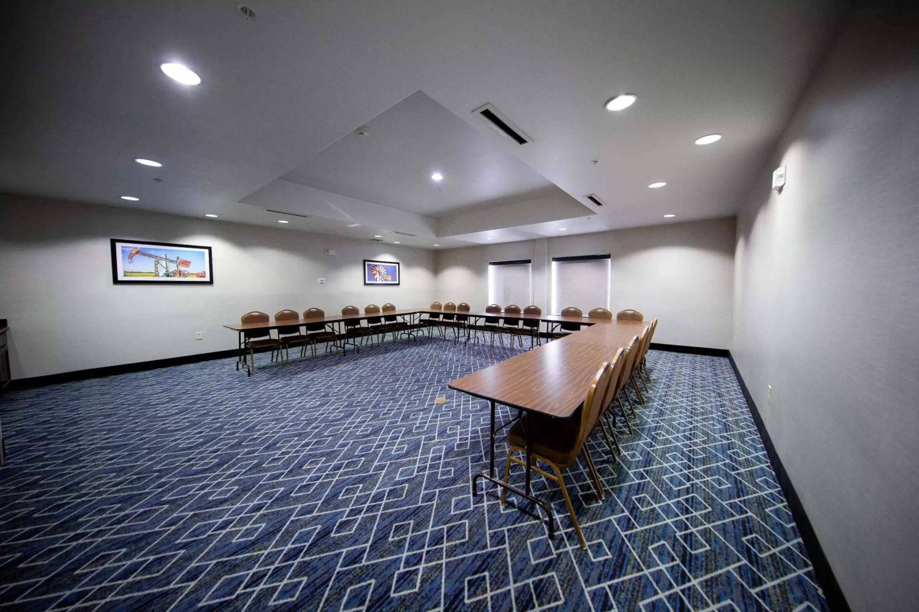 Meeting/conference room in La Quinta by Wyndham Big Spring