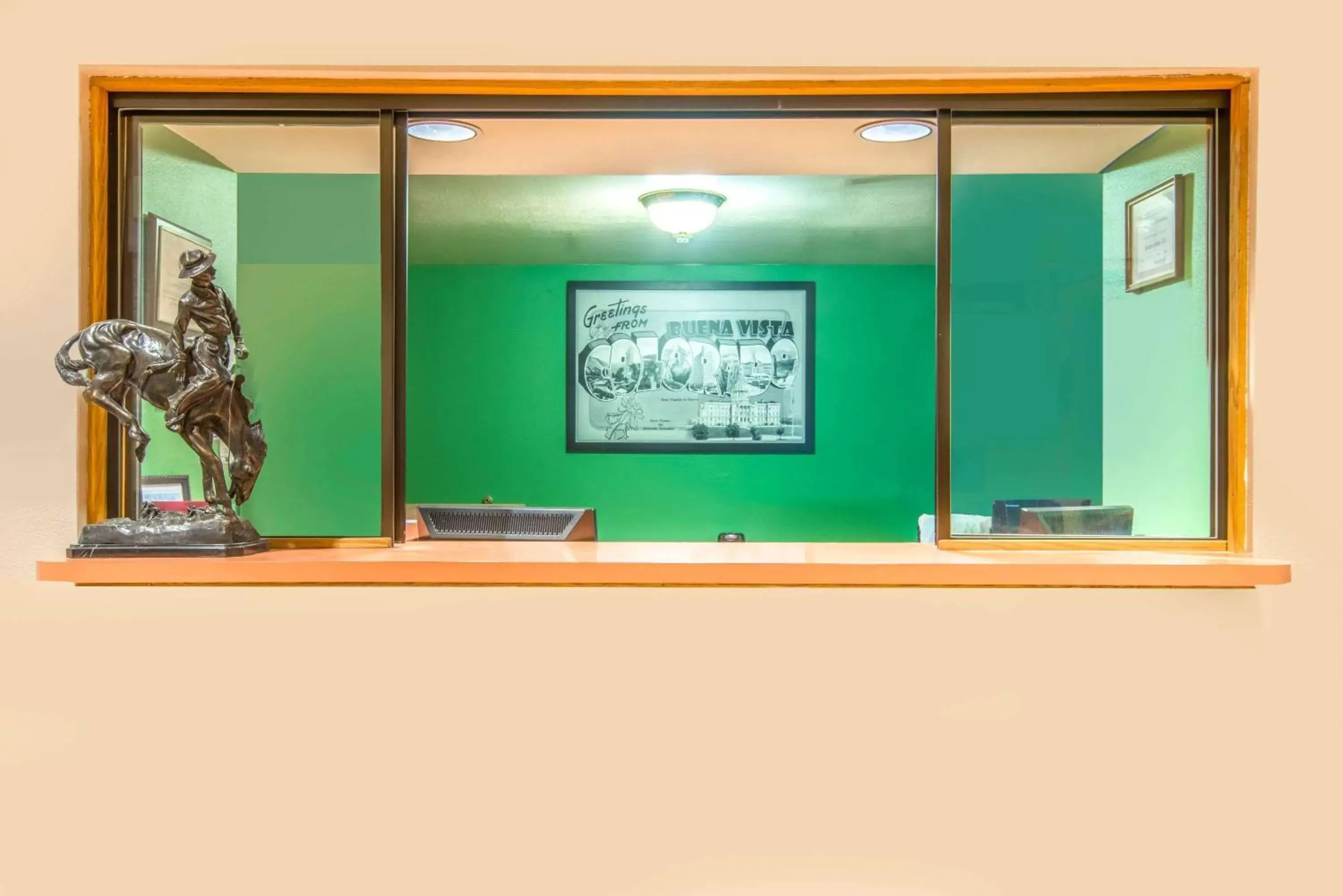 Lobby or reception in Super 8 by Wyndham Buena Vista Lobby or reception in Super 8 by Wyndham Buena Vista