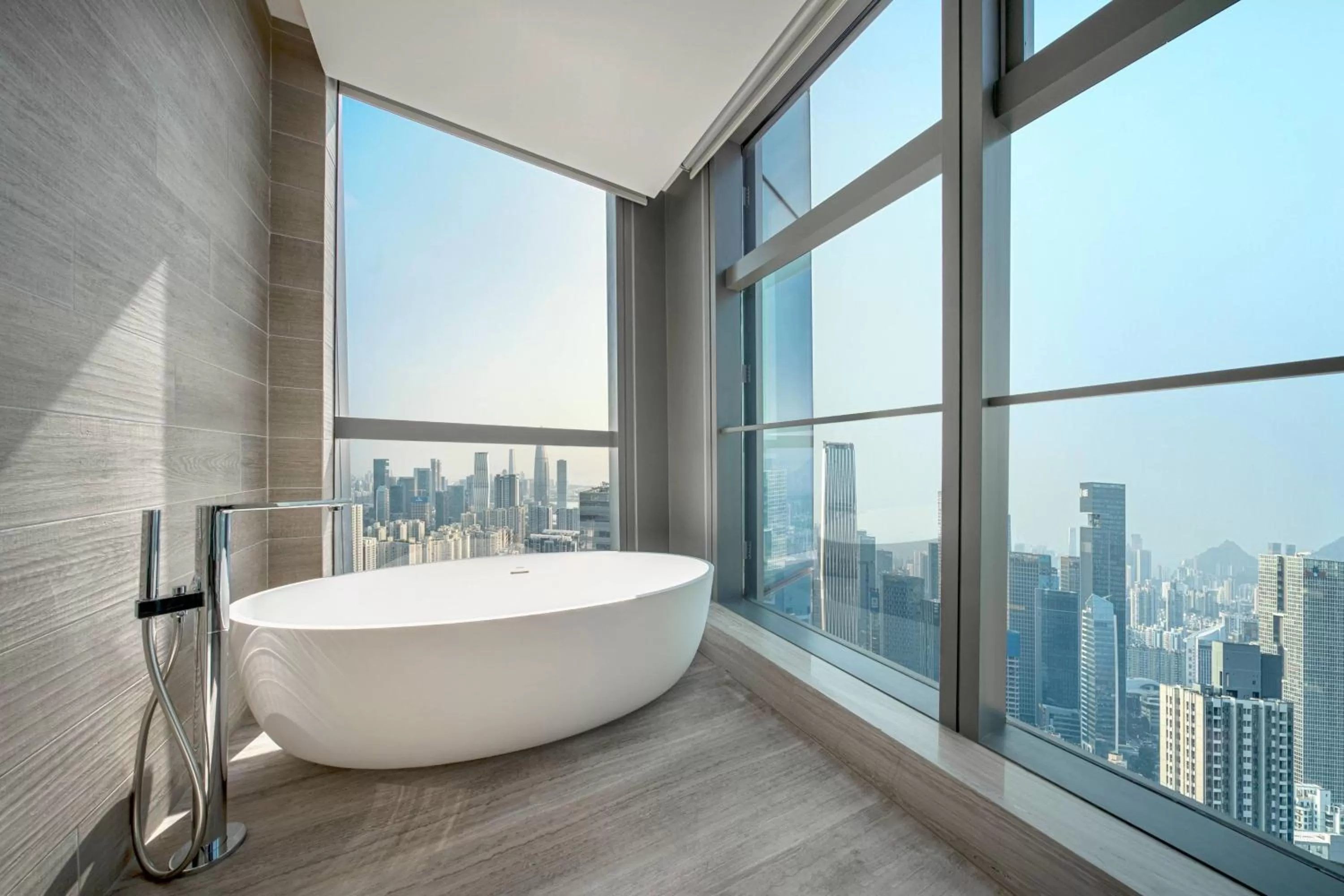 Bathroom in Renaissance Shenzhen Bay Hotel
