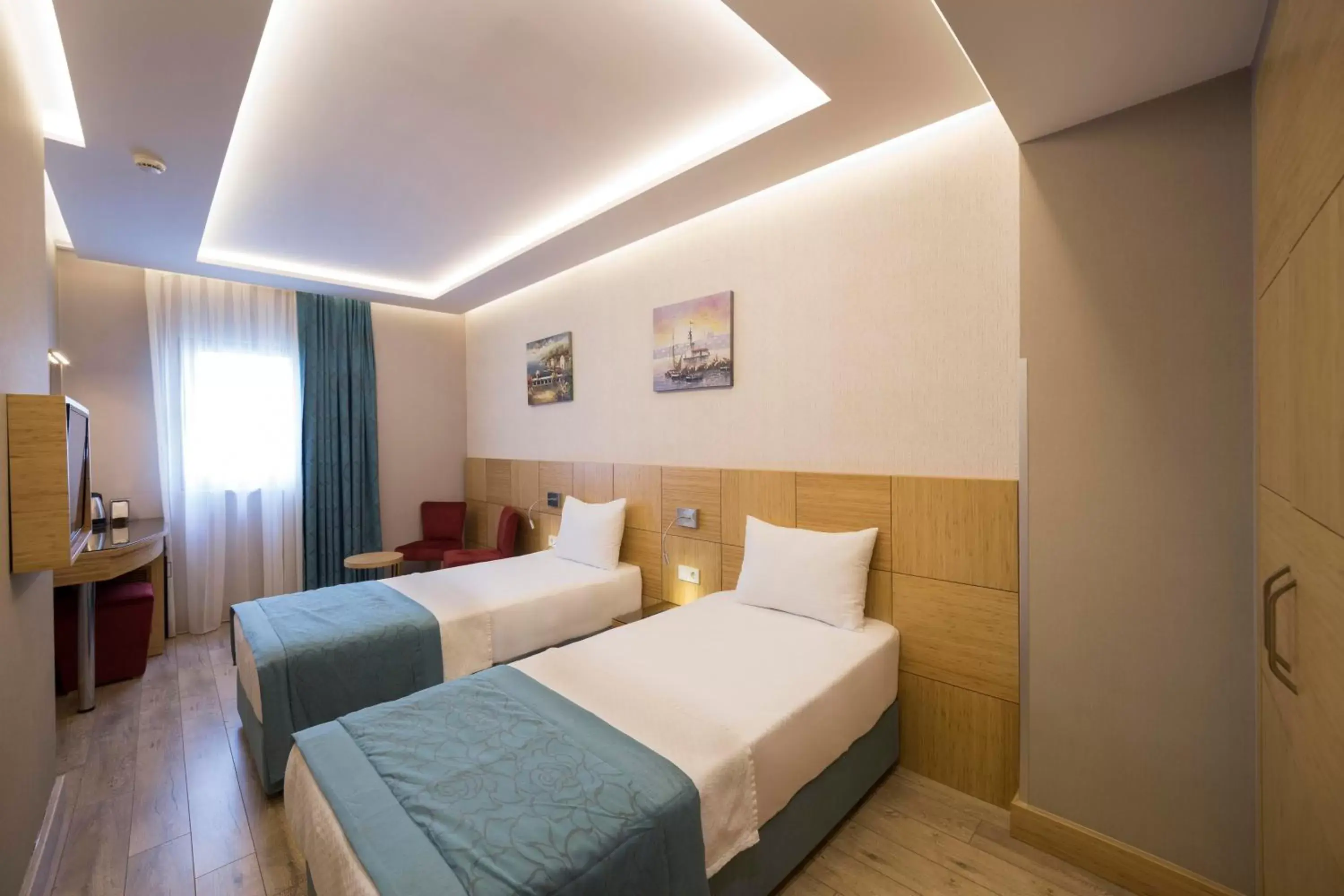 Photo of the whole room, Bed in Meretto Hotel LALELİ